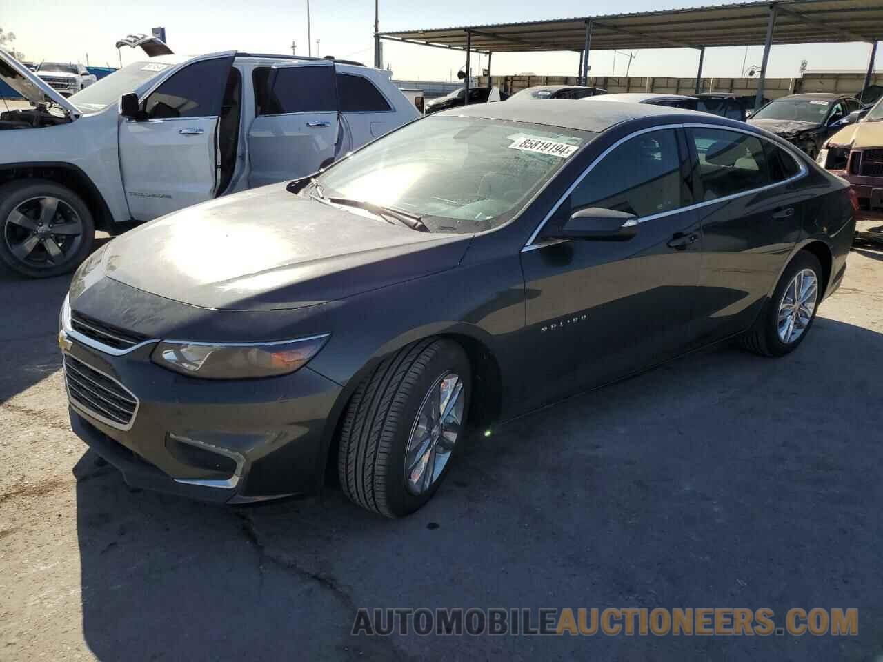 1G1ZD5ST0JF100395 CHEVROLET MALIBU 2018