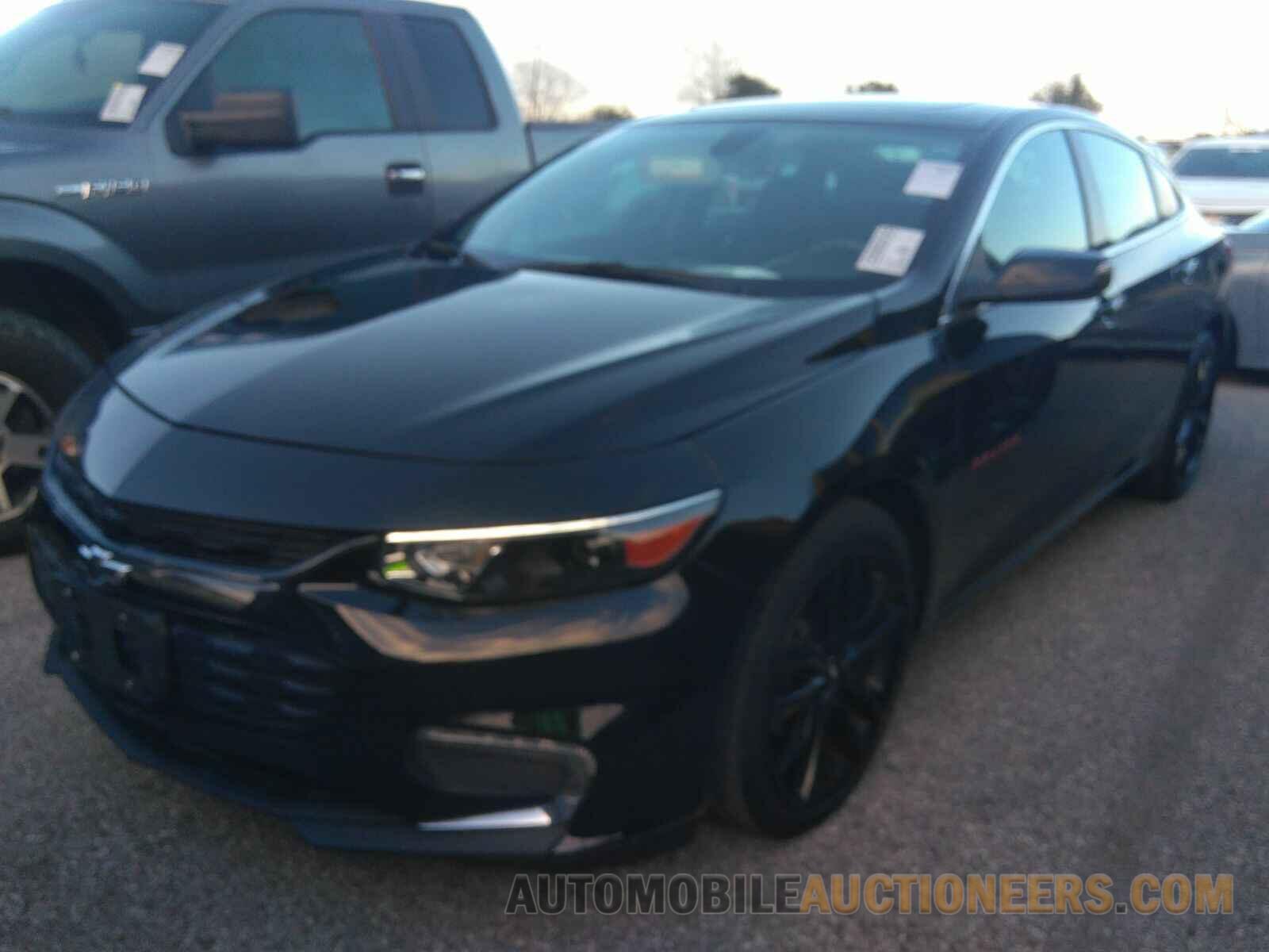 1G1ZD5ST0JF118802 Chevrolet Malibu 2018