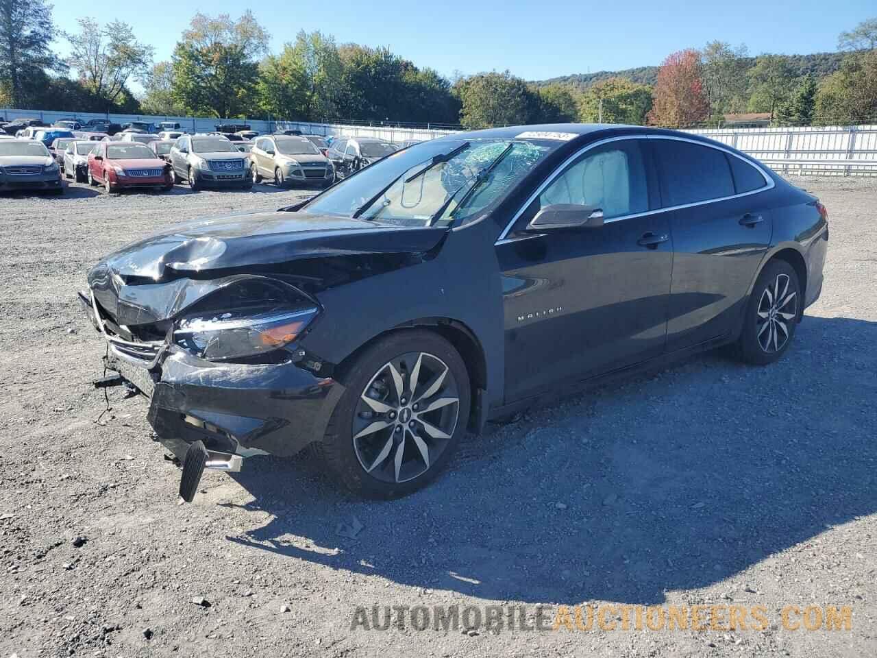 1G1ZD5ST0JF120033 CHEVROLET MALIBU 2018