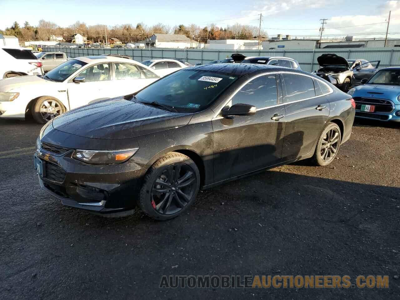 1G1ZD5ST0JF201940 CHEVROLET MALIBU 2018