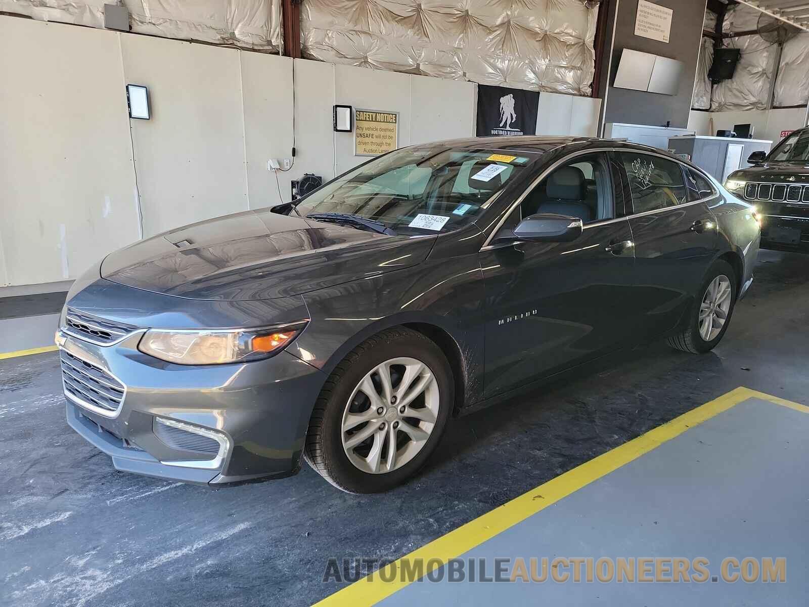 1G1ZD5ST0JF205664 Chevrolet Malibu LT 2018