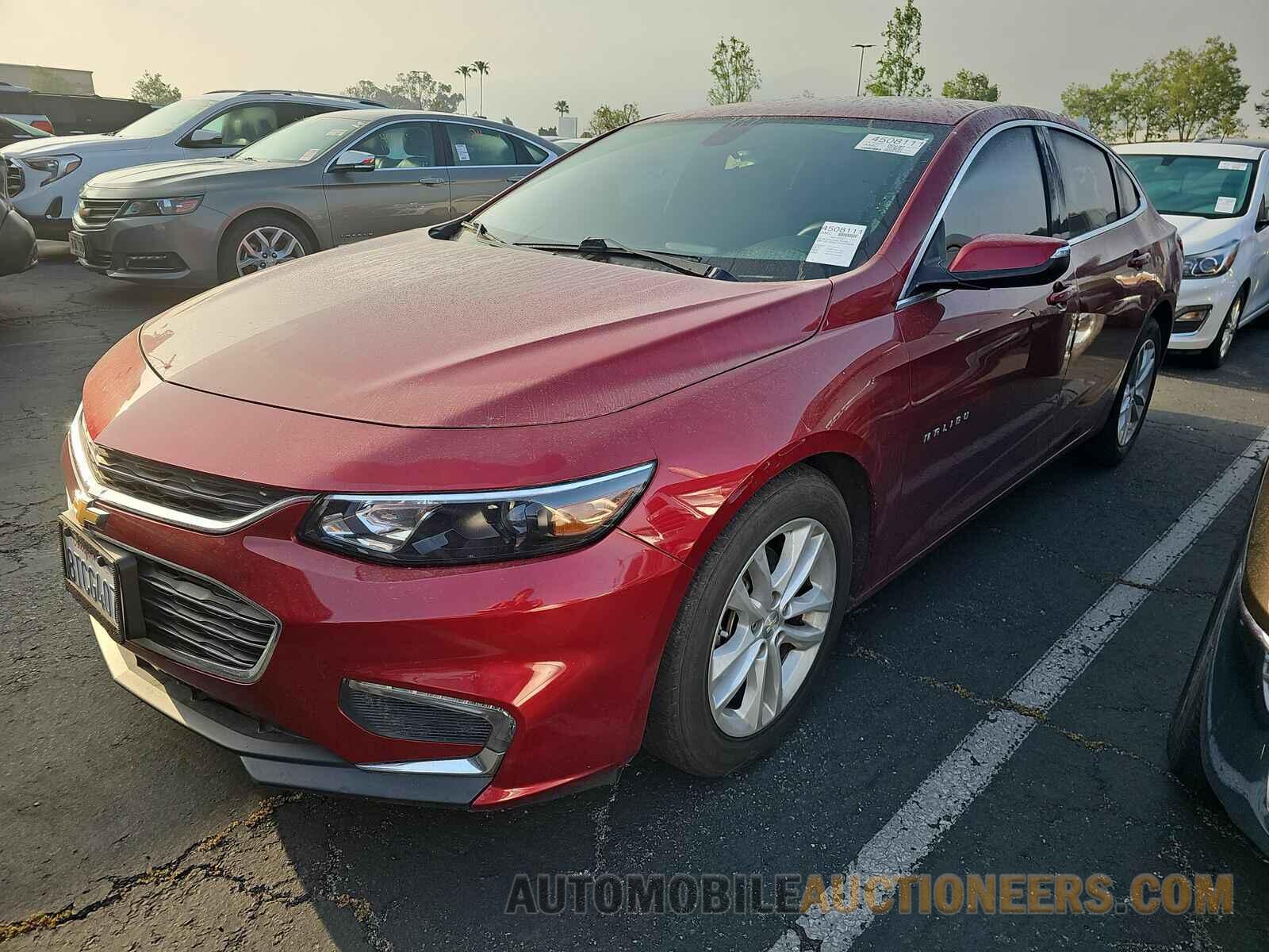 1G1ZD5ST0JF232878 Chevrolet Malibu LT 2018