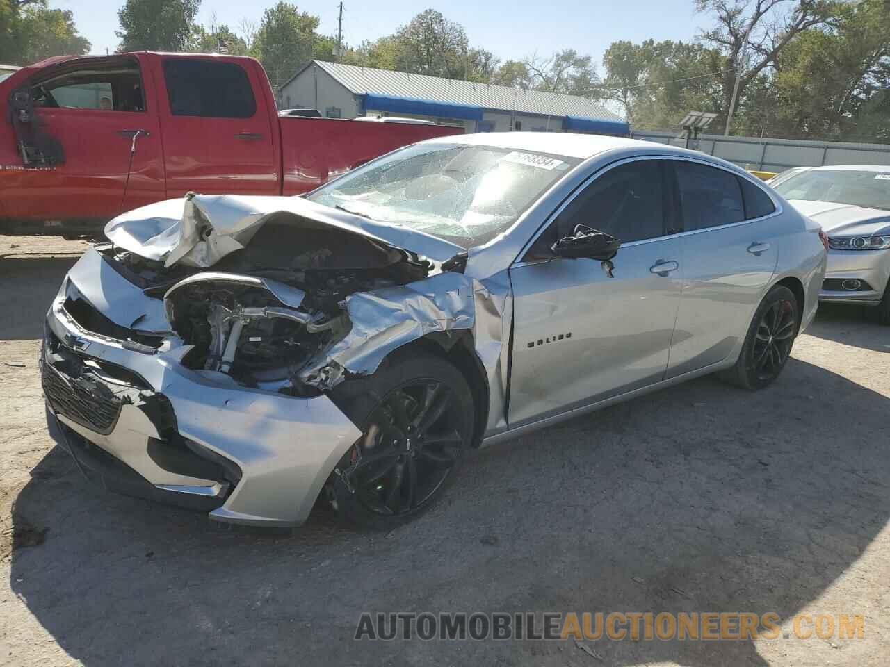 1G1ZD5ST0JF260230 CHEVROLET MALIBU 2018