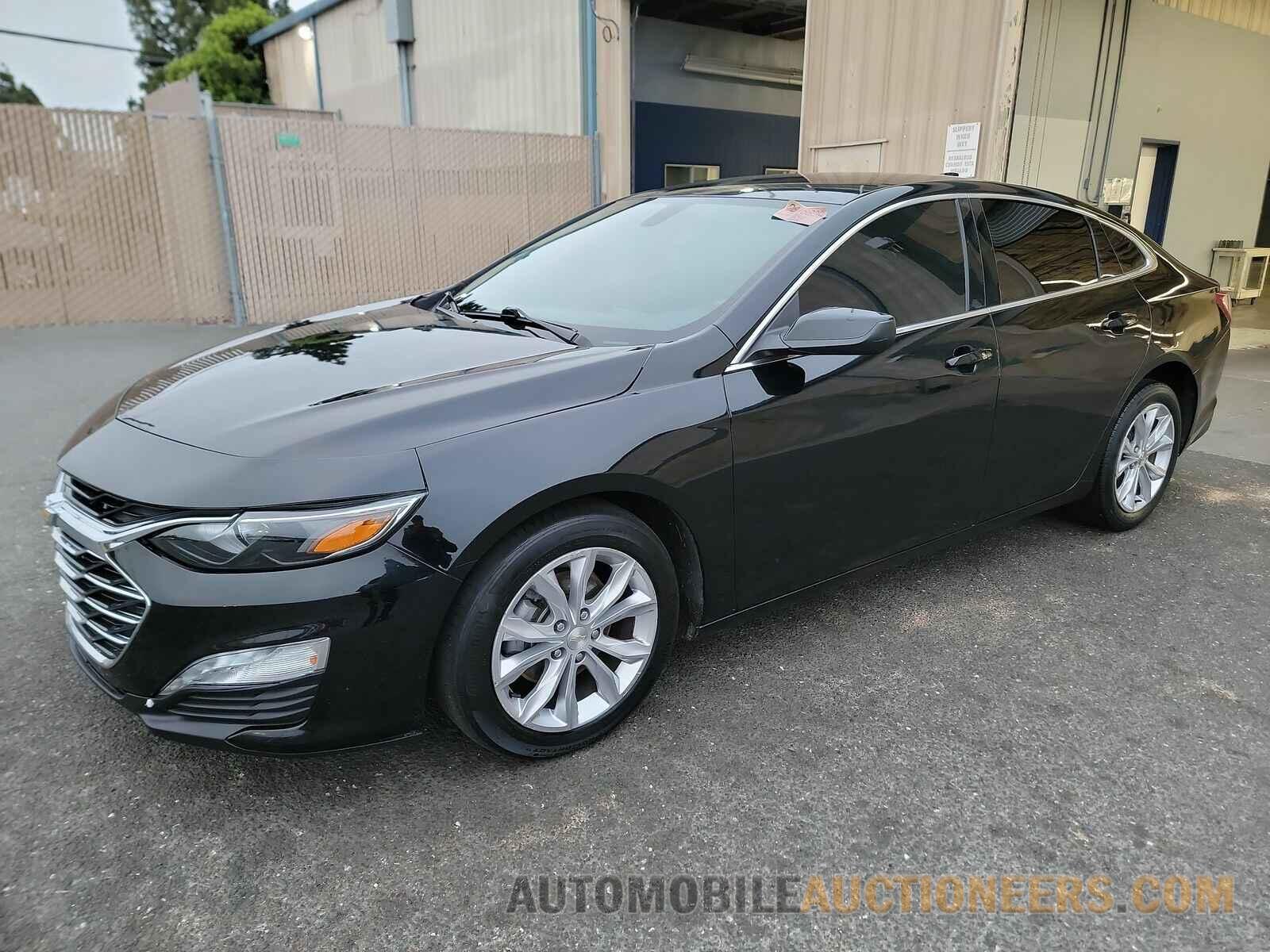 1G1ZD5ST0KF114962 Chevrolet Malibu LT 2019