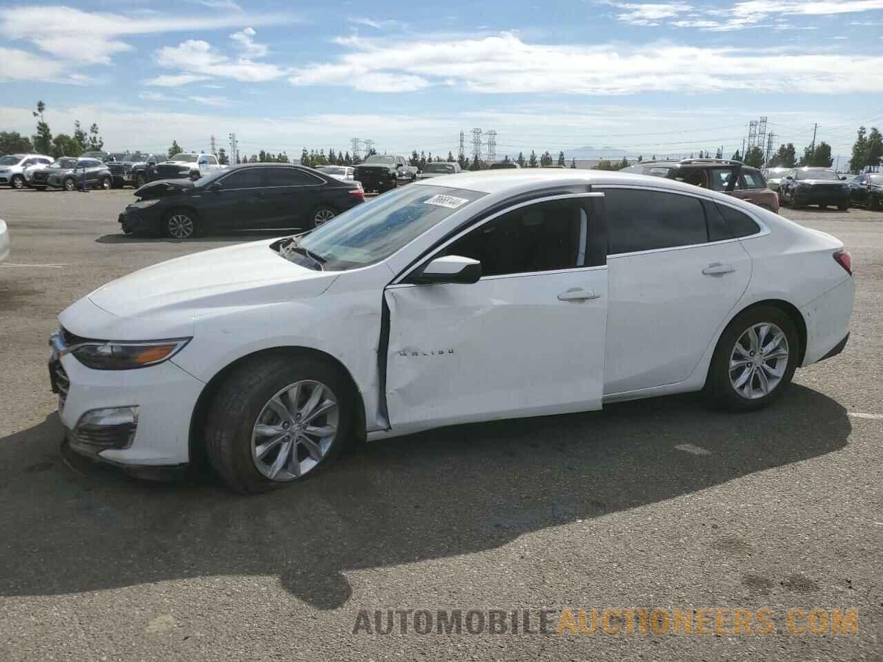 1G1ZD5ST0KF190679 CHEVROLET MALIBU 2019