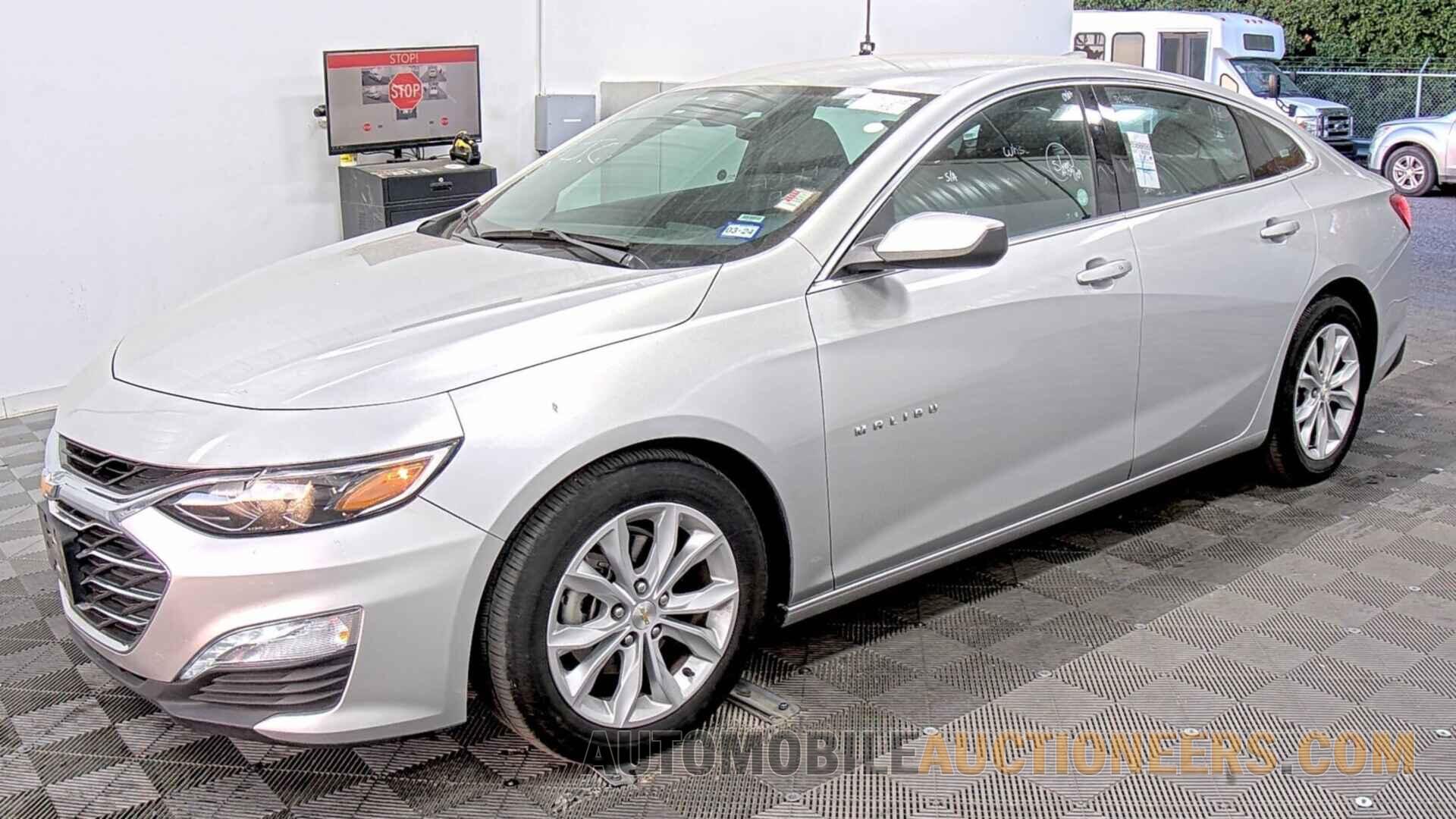 1G1ZD5ST0NF121513 Chevrolet Malibu 2022