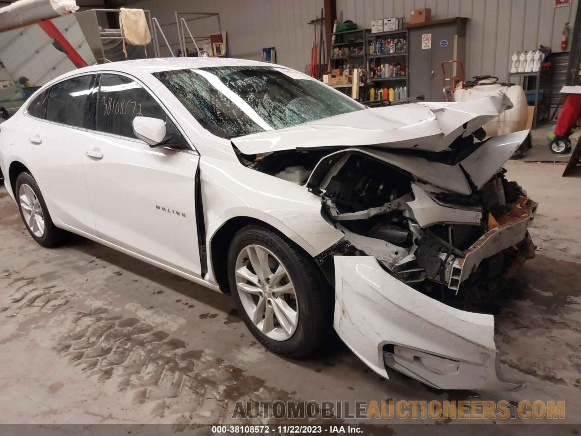 1G1ZD5ST1JF231044 CHEVROLET MALIBU 2018