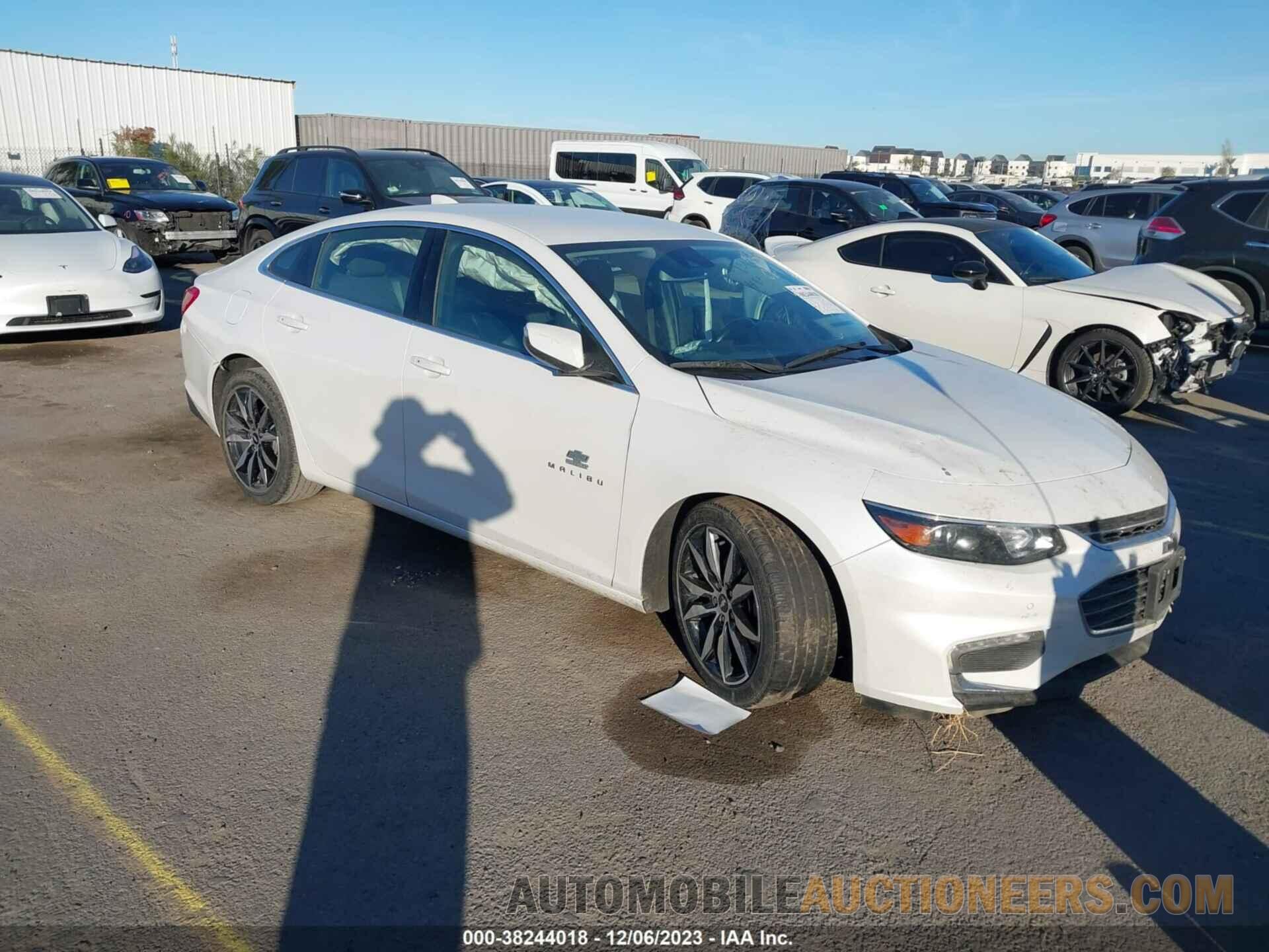 1G1ZD5ST1JF282317 CHEVROLET MALIBU 2018