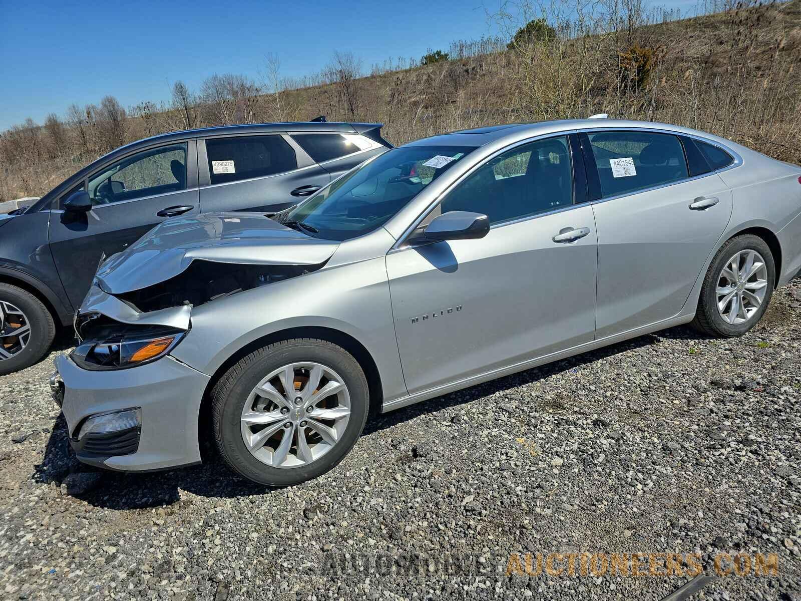 1G1ZD5ST1MF067265 Chevrolet Malibu LT 2021