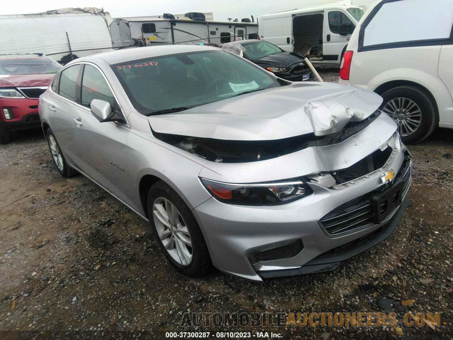 1G1ZD5ST2JF140297 CHEVROLET MALIBU 2018