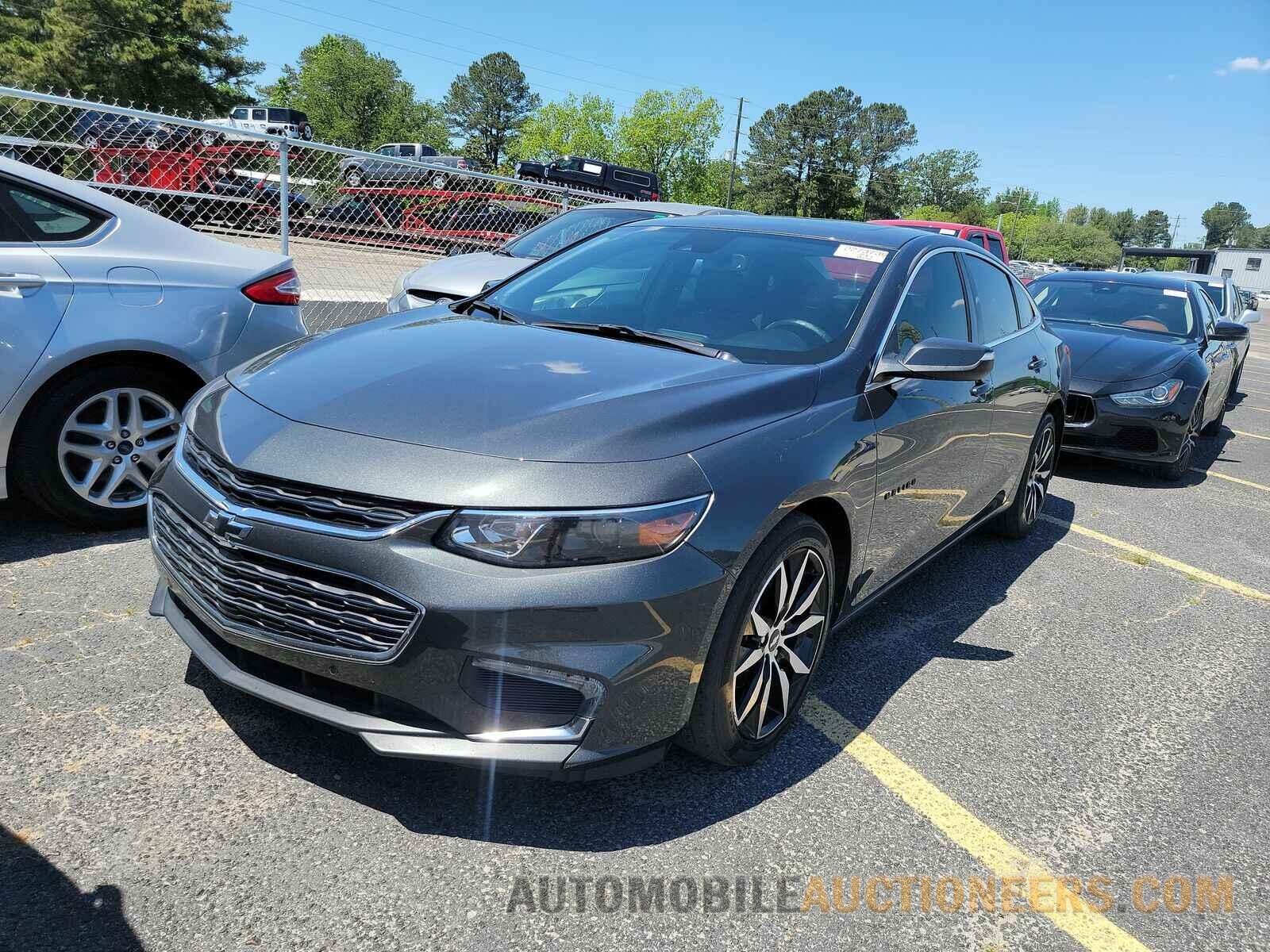 1G1ZD5ST2JF249228 Chevrolet Malibu LT 2018