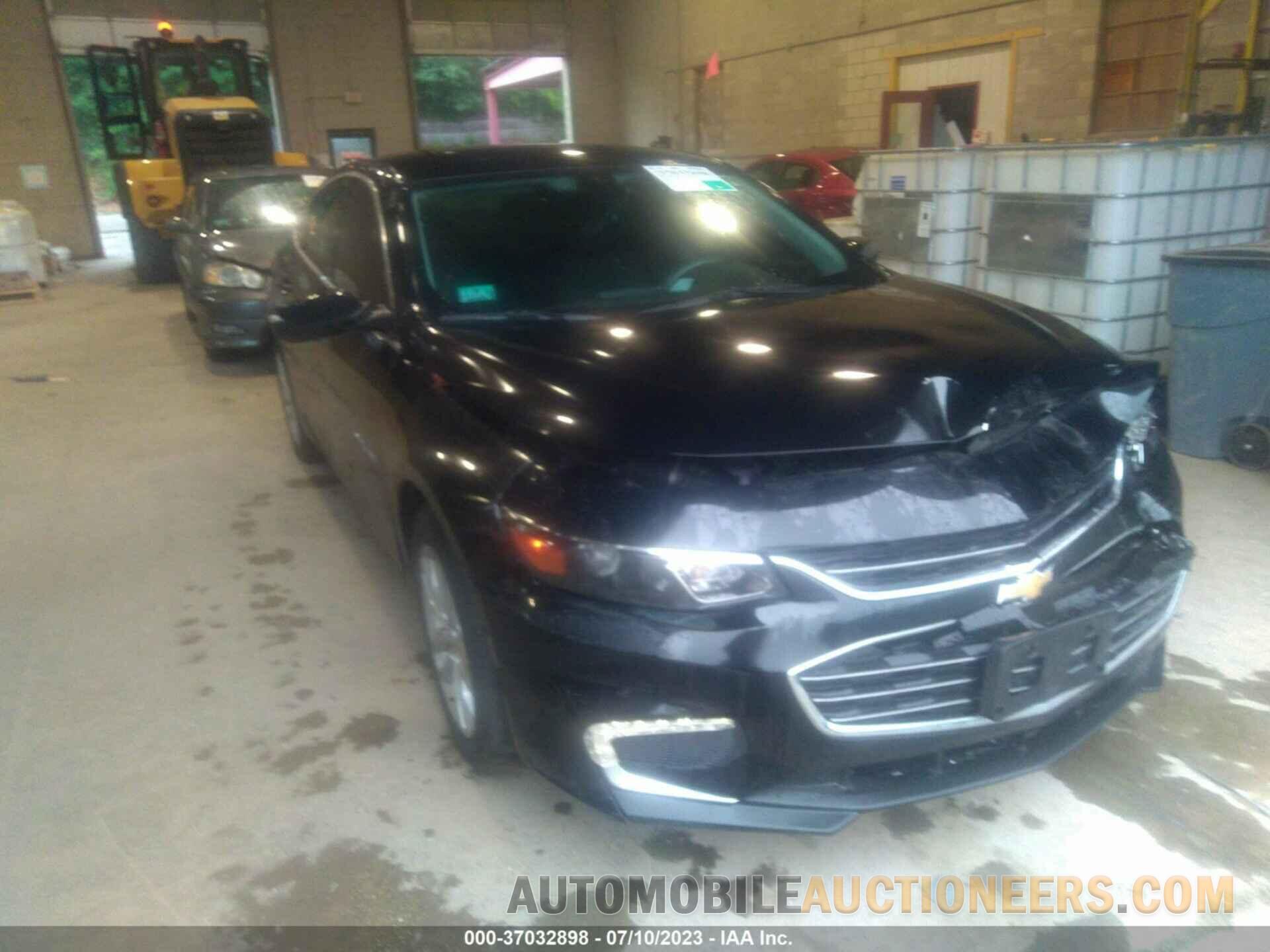 1G1ZD5ST2JF260620 CHEVROLET MALIBU 2018