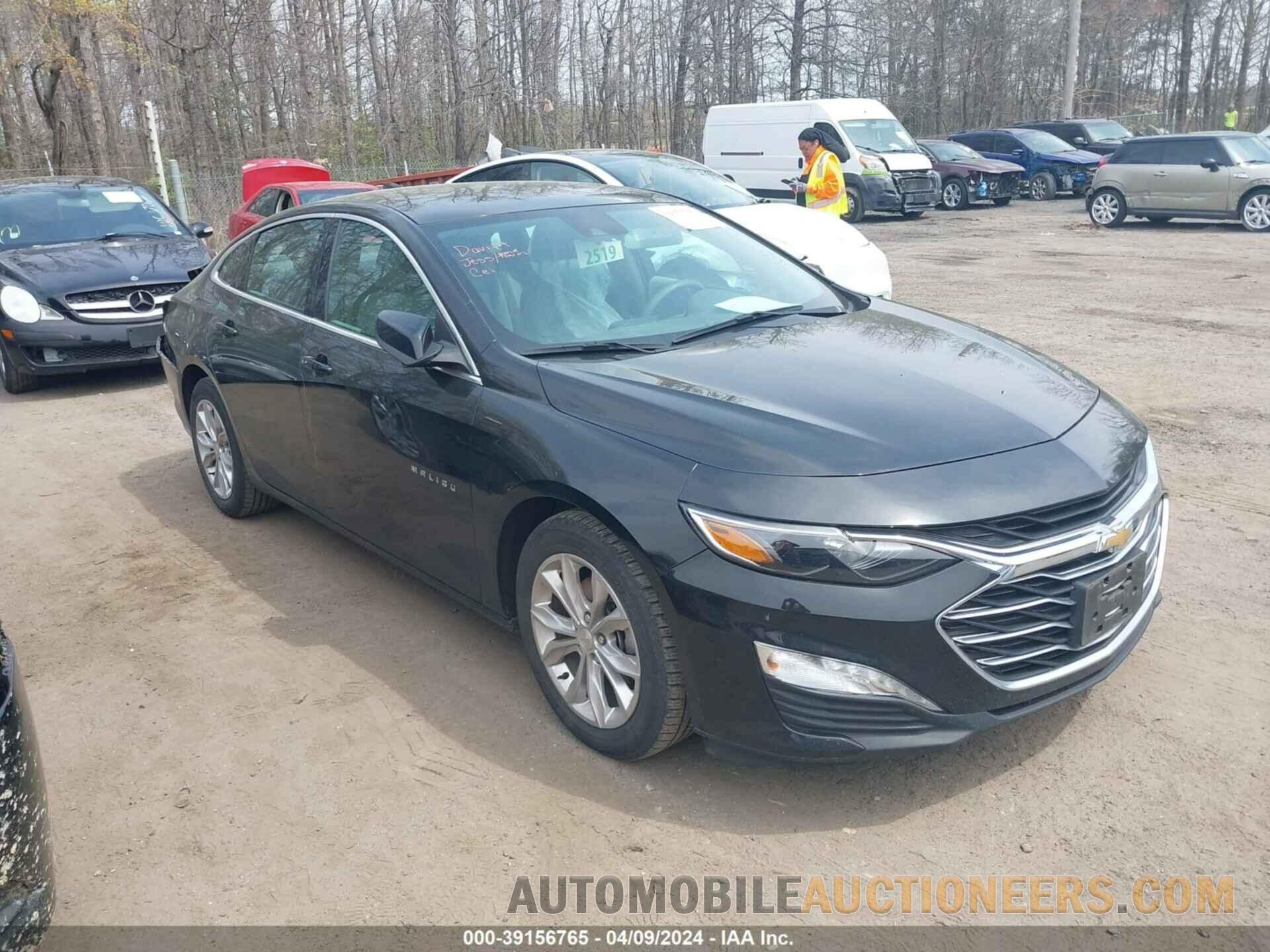 1G1ZD5ST2MF011917 CHEVROLET MALIBU 2021