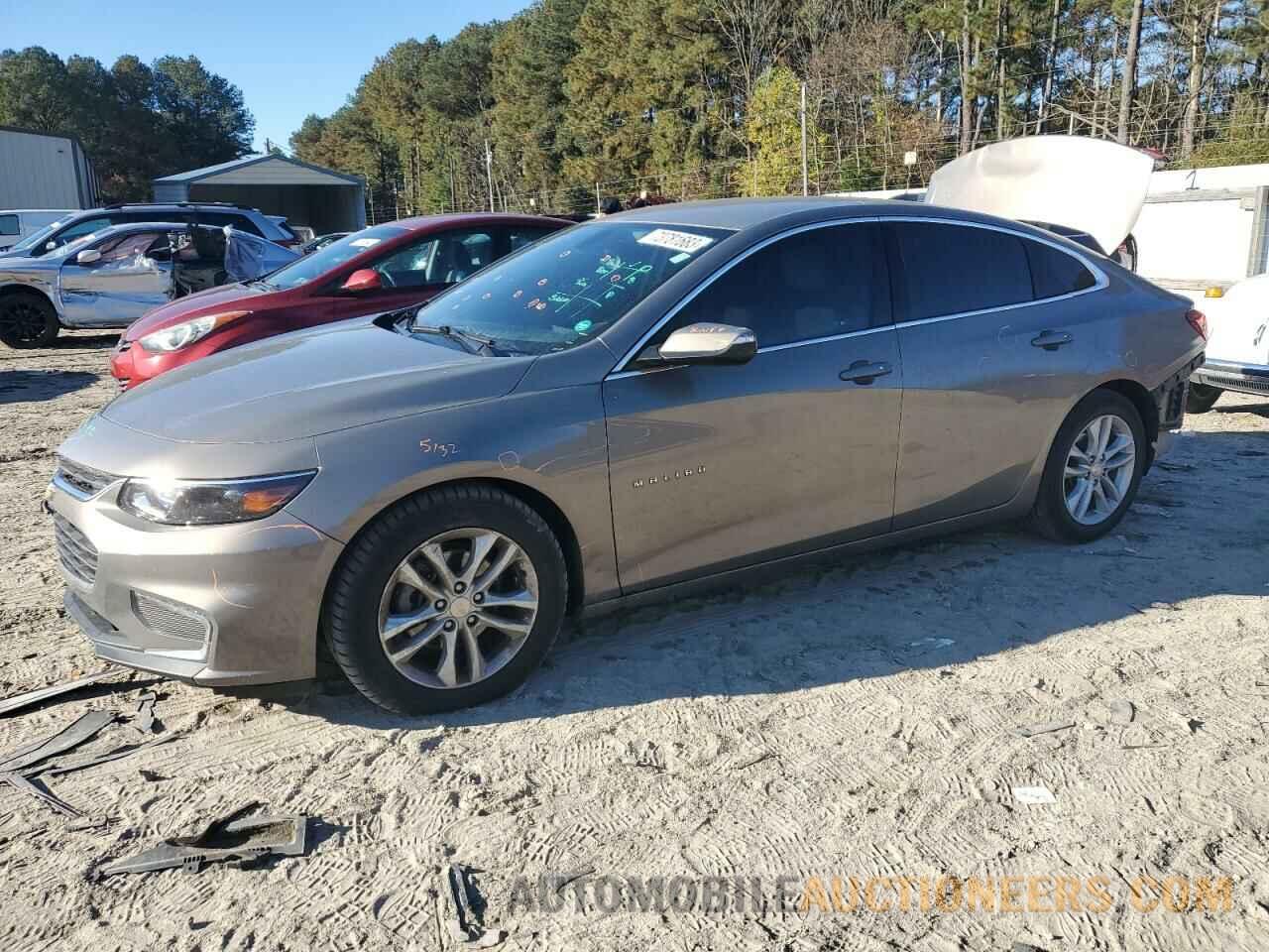 1G1ZD5ST3JF121385 CHEVROLET MALIBU 2018