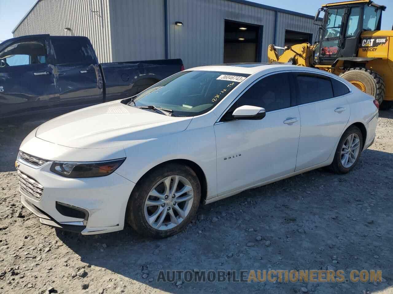 1G1ZD5ST3JF123055 CHEVROLET MALIBU 2018