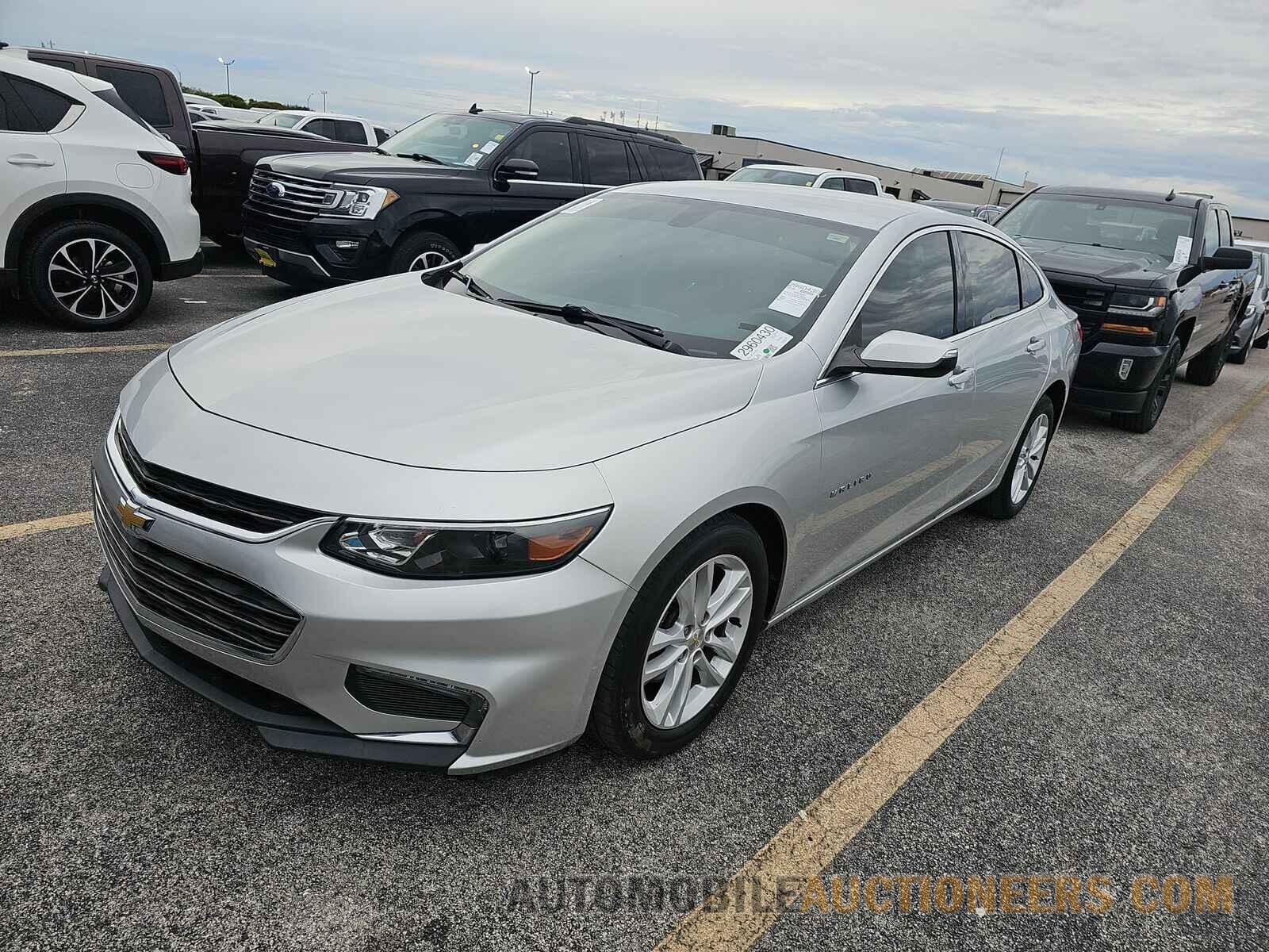 1G1ZD5ST3JF157304 Chevrolet Malibu LT 2018