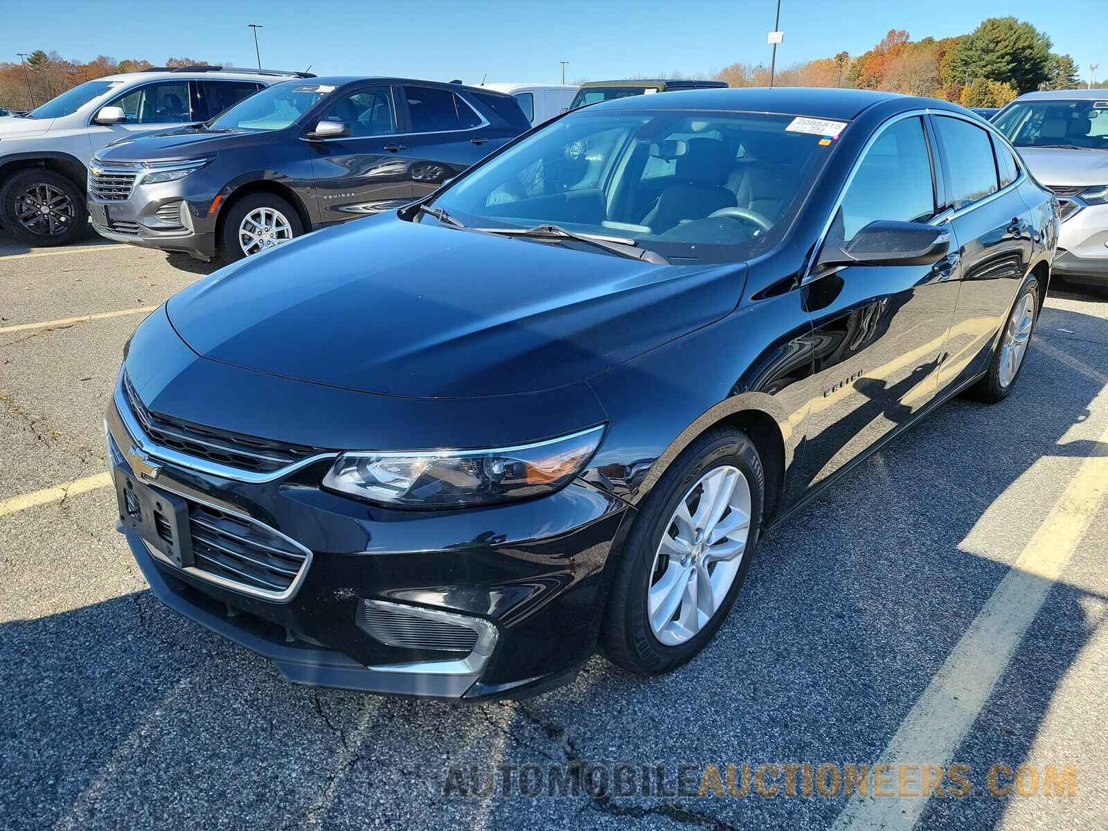 1G1ZD5ST3JF184079 Chevrolet Malibu LT 2018