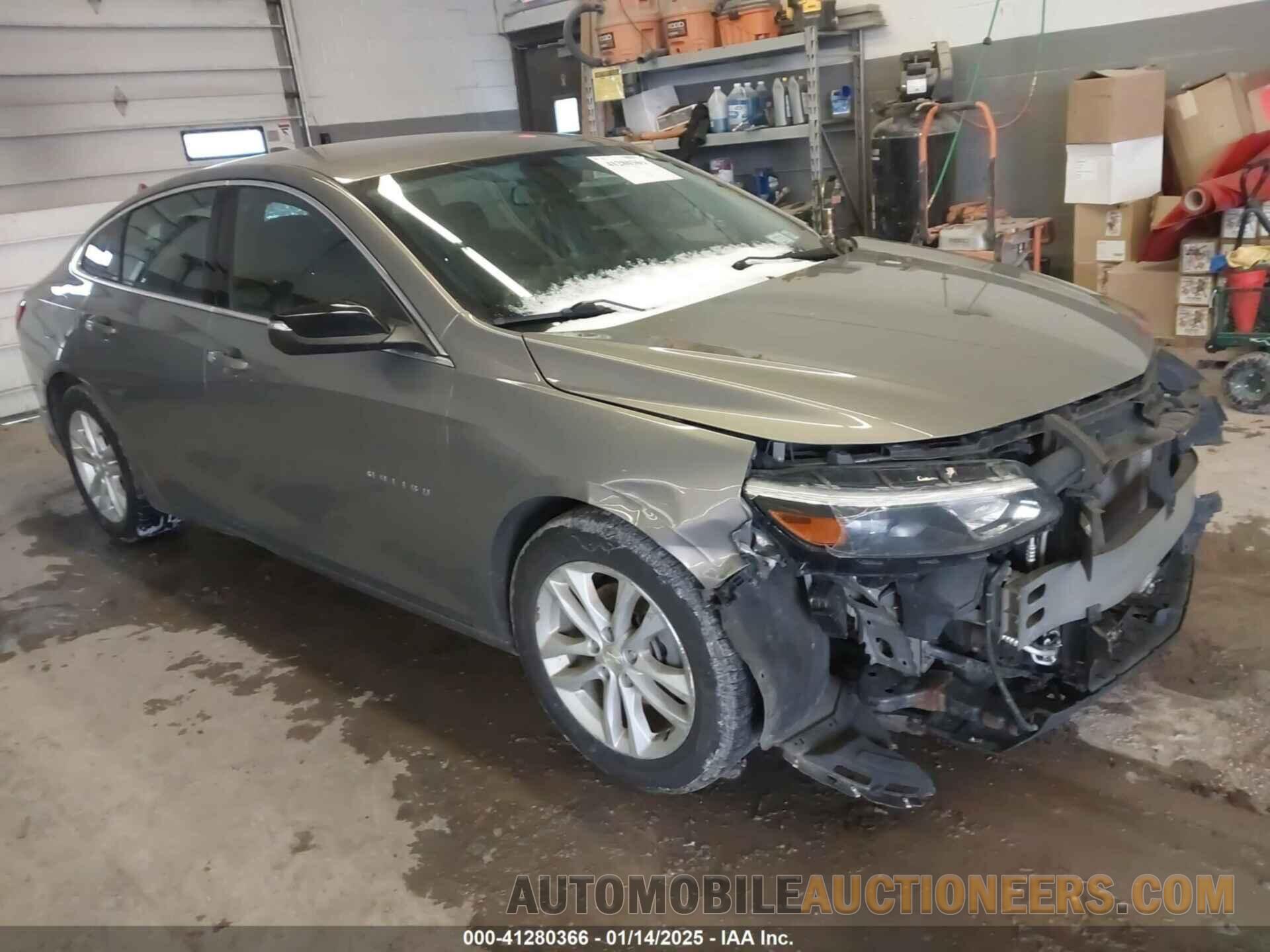 1G1ZD5ST3JF215170 CHEVROLET MALIBU 2018