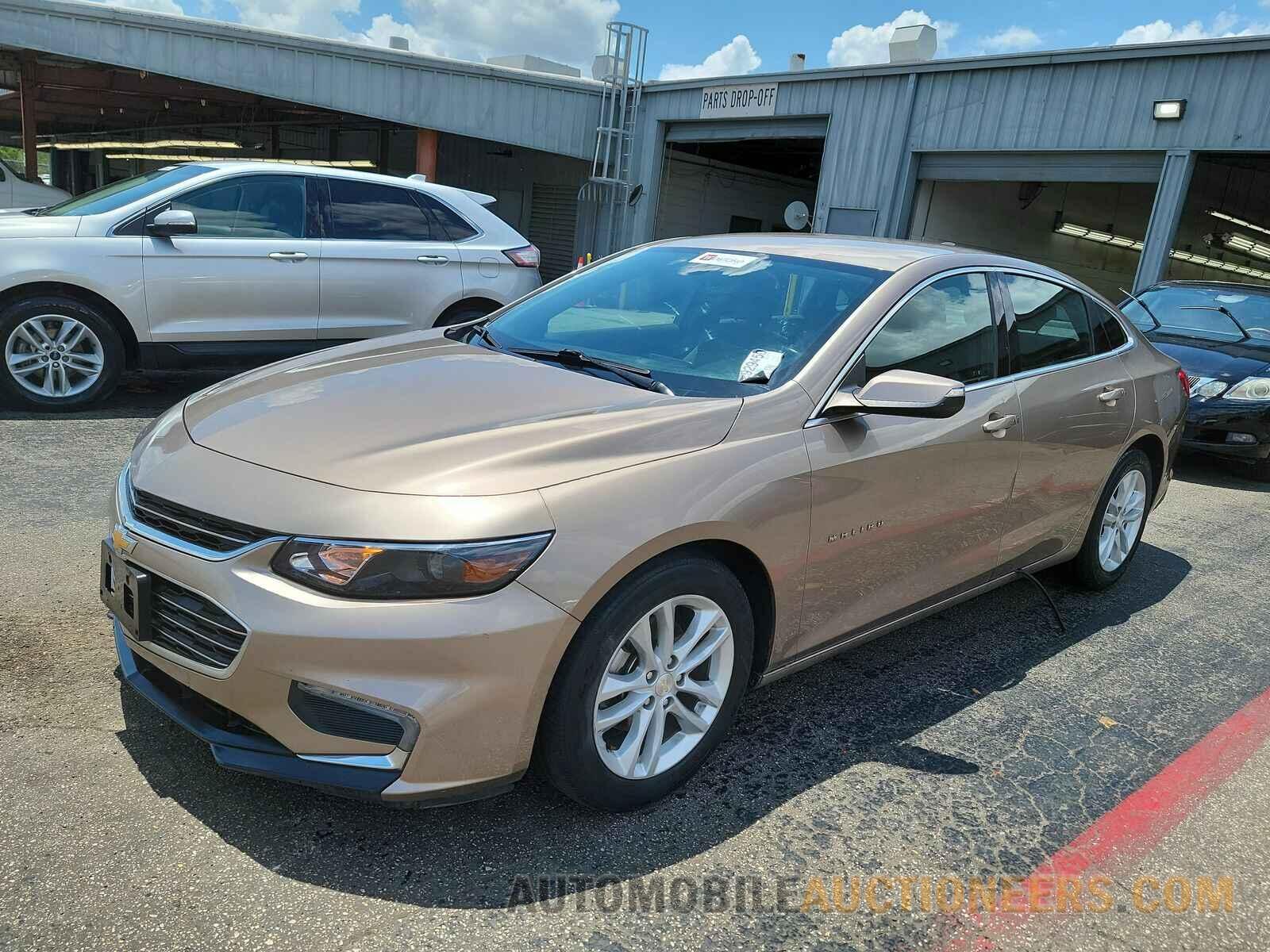 1G1ZD5ST3JF230512 Chevrolet Malibu LT 2018