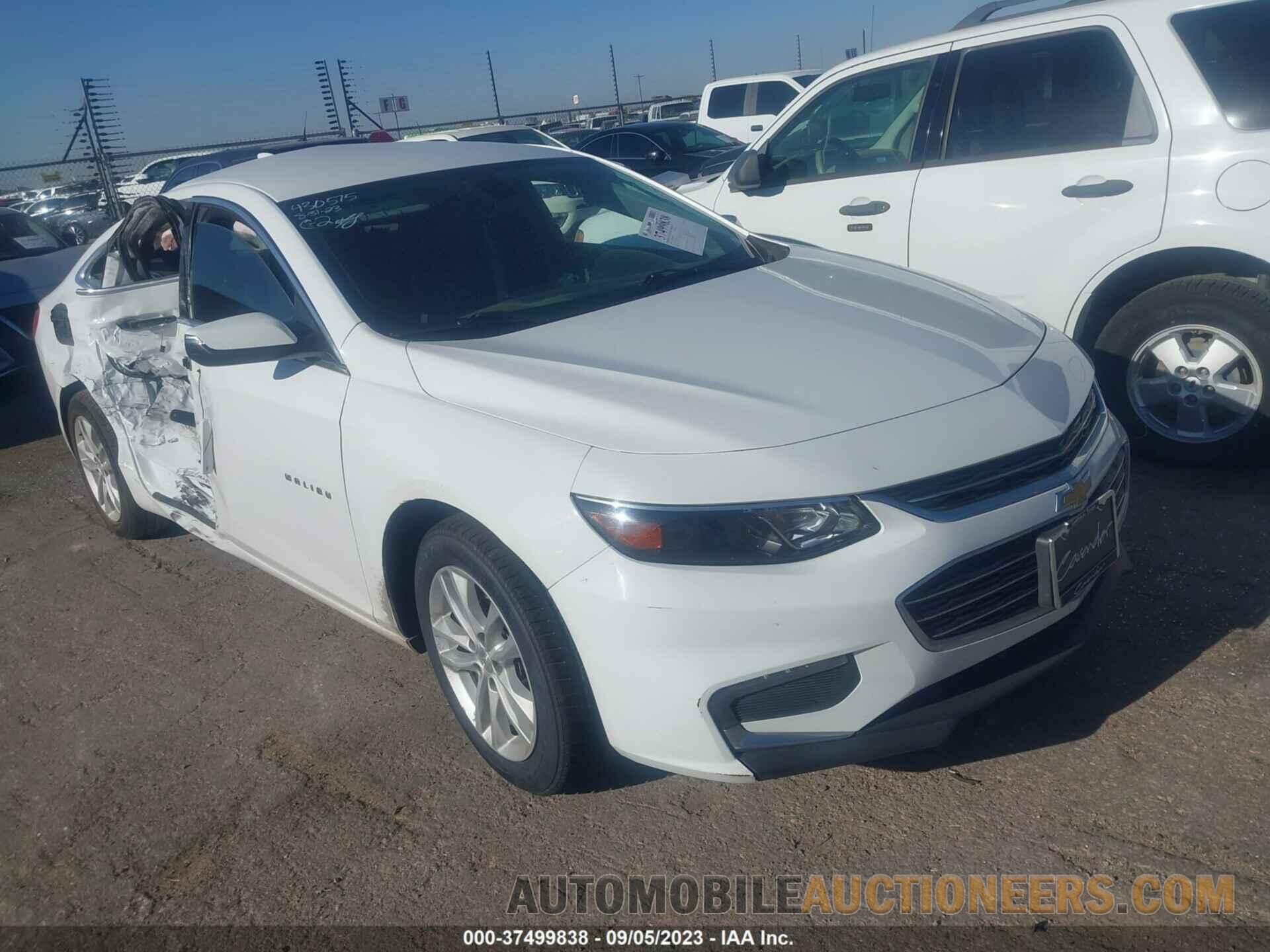 1G1ZD5ST3JF243695 CHEVROLET MALIBU 2018