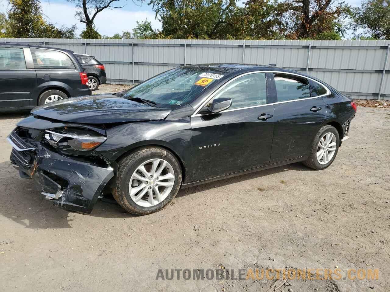 1G1ZD5ST3JF252199 CHEVROLET MALIBU 2018