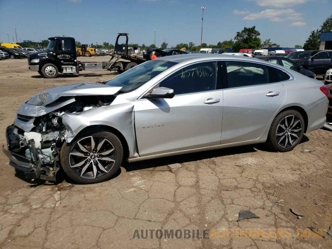 1G1ZD5ST3JF285204 CHEVROLET MALIBU 2018