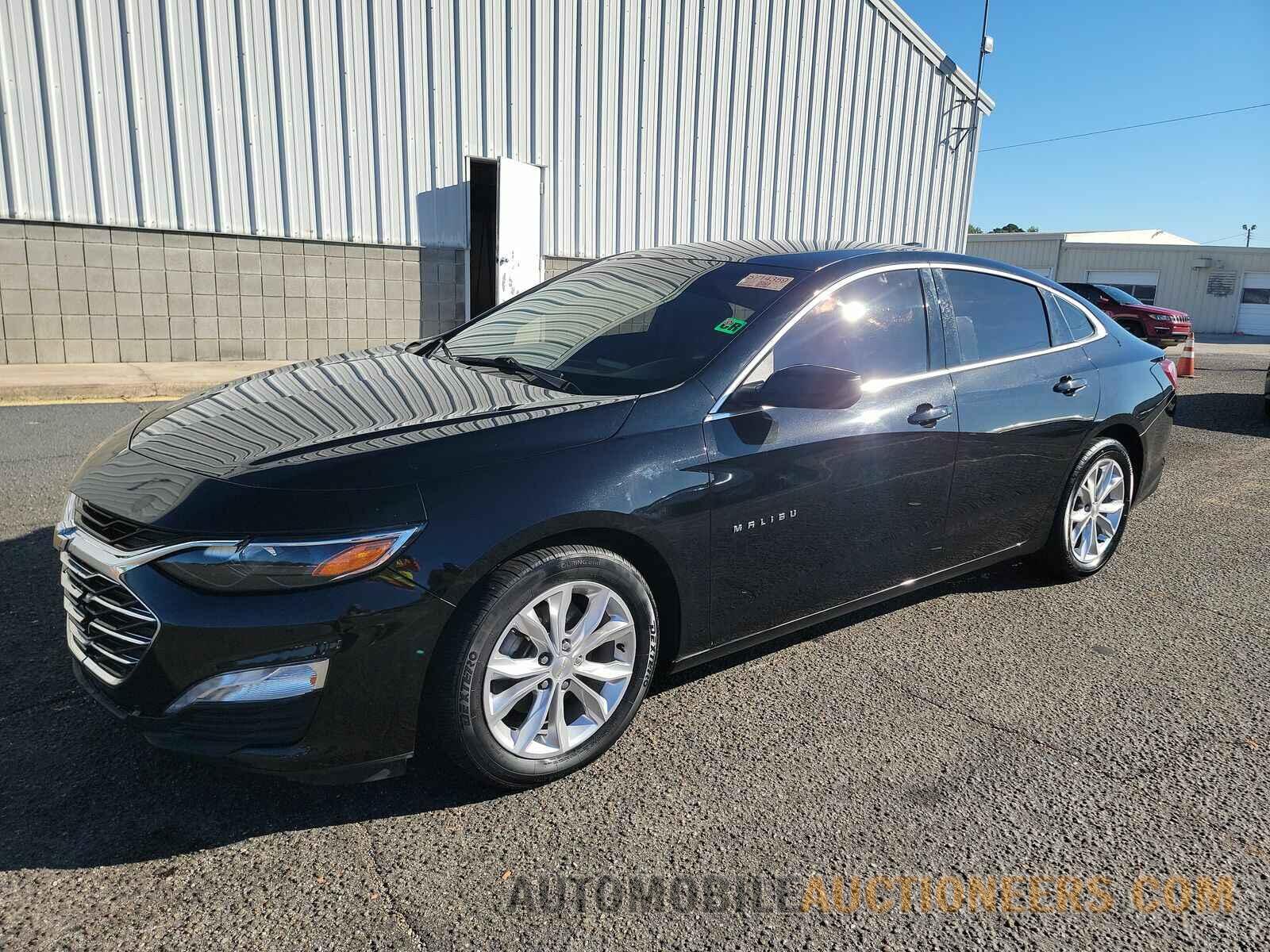 1G1ZD5ST3KF125972 Chevrolet Malibu LT 2019