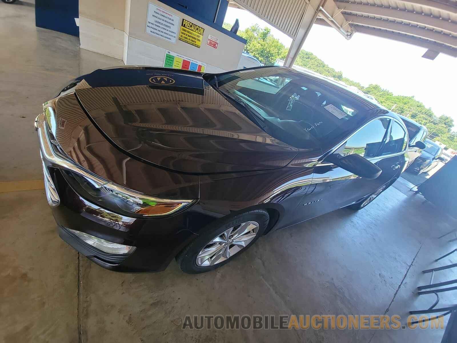 1G1ZD5ST3LF060476 Chevrolet Malibu LT 2020