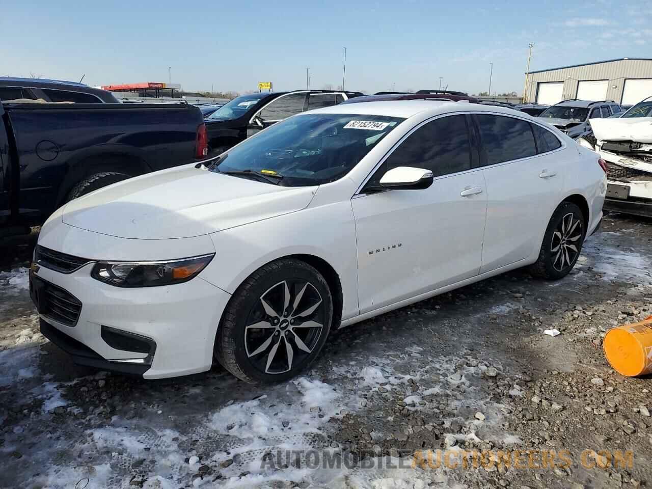 1G1ZD5ST4JF256858 CHEVROLET MALIBU 2018