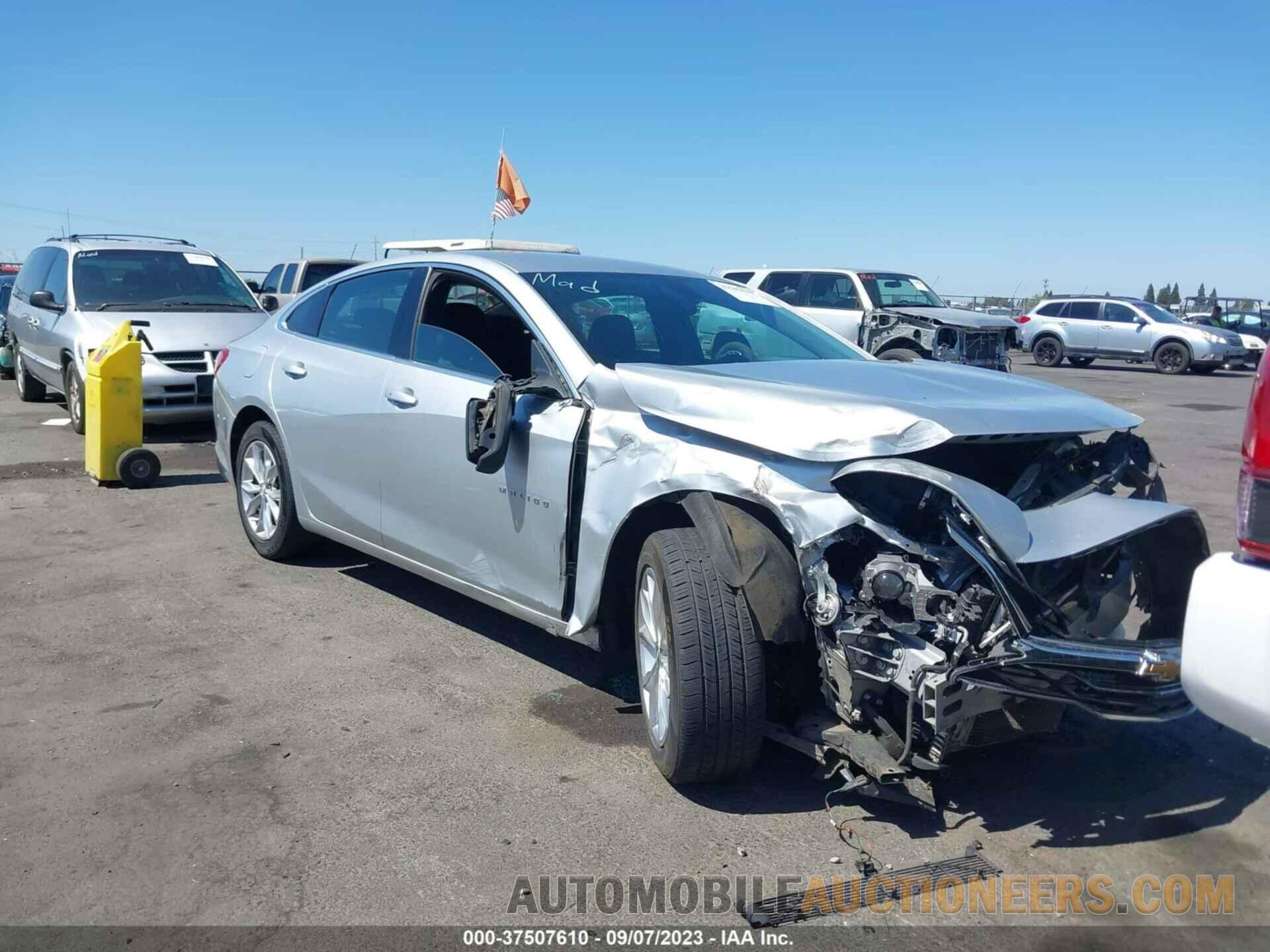 1G1ZD5ST4KF113216 CHEVROLET MALIBU 2019