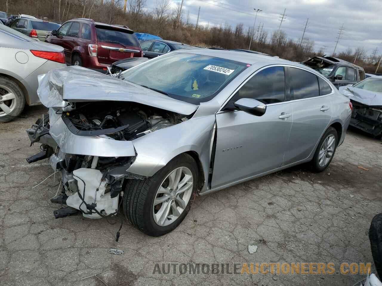 1G1ZD5ST5JF181944 CHEVROLET MALIBU 2018