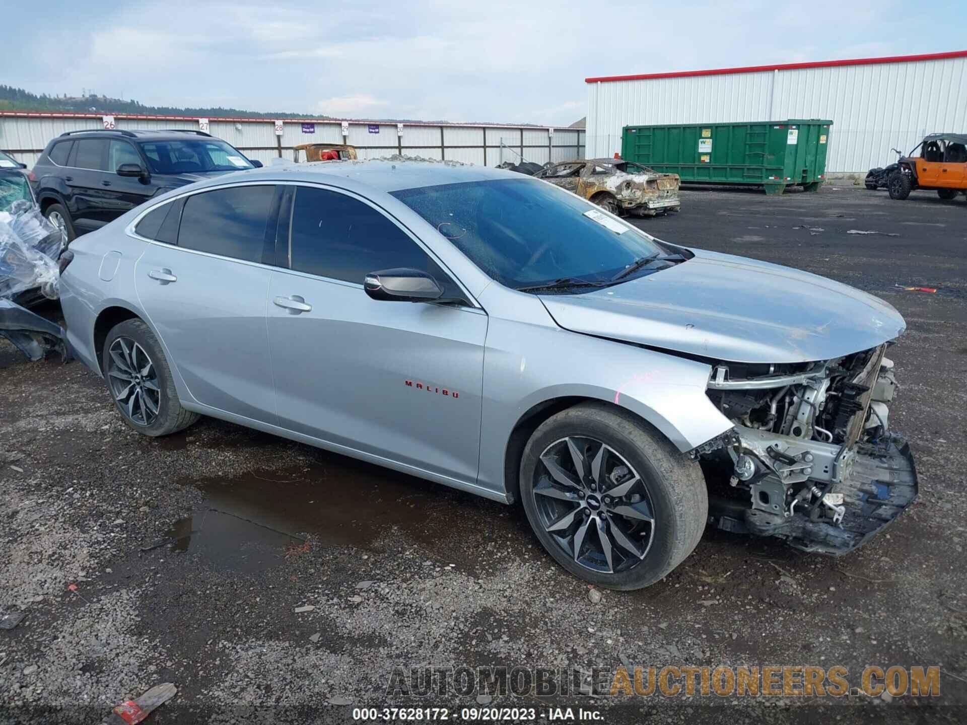 1G1ZD5ST5JF241284 CHEVROLET MALIBU 2018