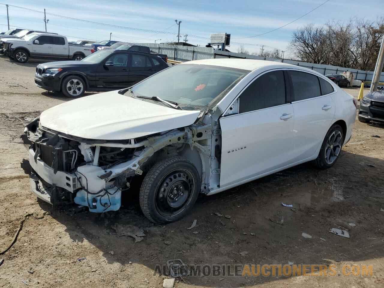 1G1ZD5ST5LF130379 CHEVROLET MALIBU 2020