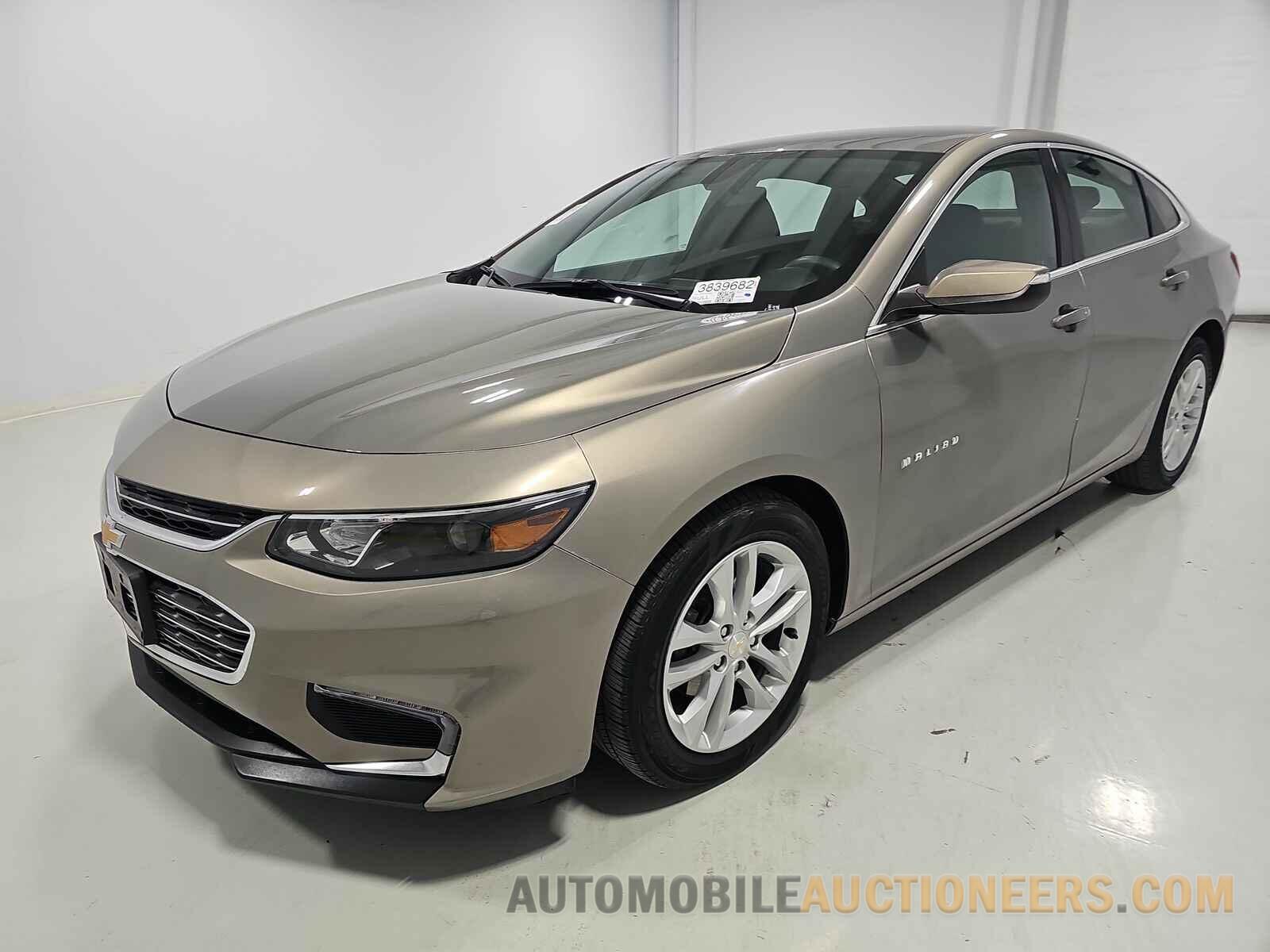 1G1ZD5ST6JF223585 Chevrolet Malibu LT 2018