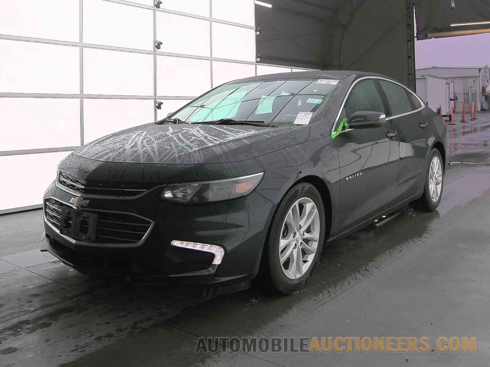 1G1ZD5ST6JF240922 Chevrolet Malibu LT 2018