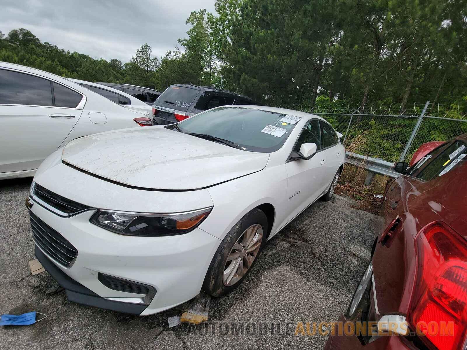 1G1ZD5ST7JF220937 Chevrolet Malibu LT 2018