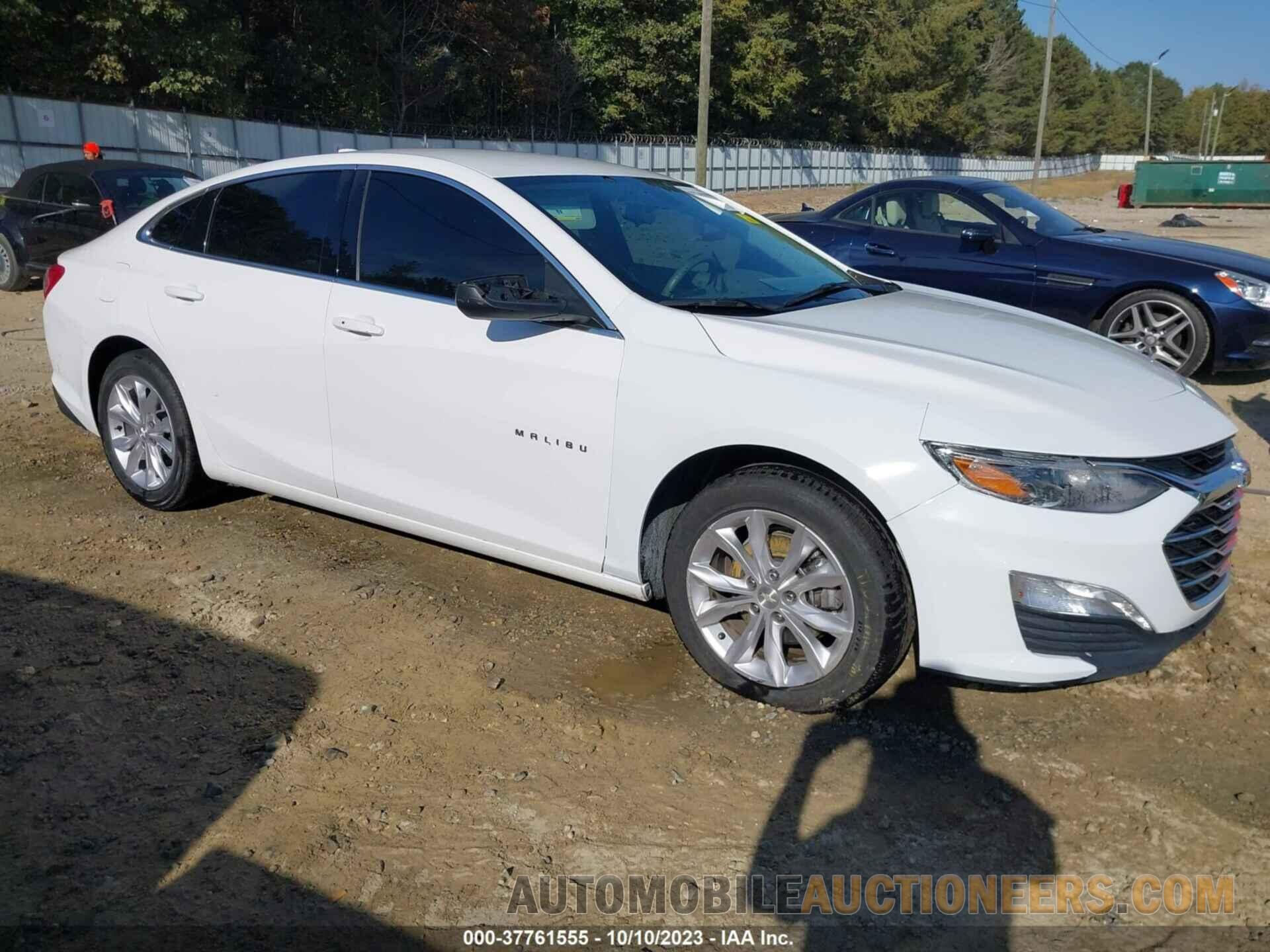 1G1ZD5ST7KF210832 CHEVROLET MALIBU 2019