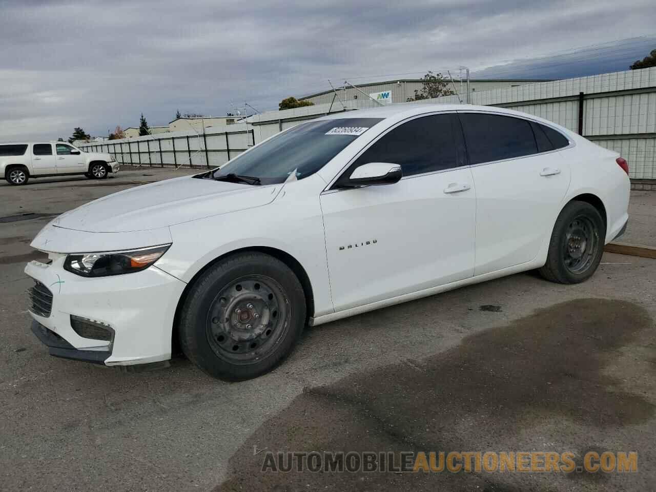 1G1ZD5ST8JF221658 CHEVROLET MALIBU 2018