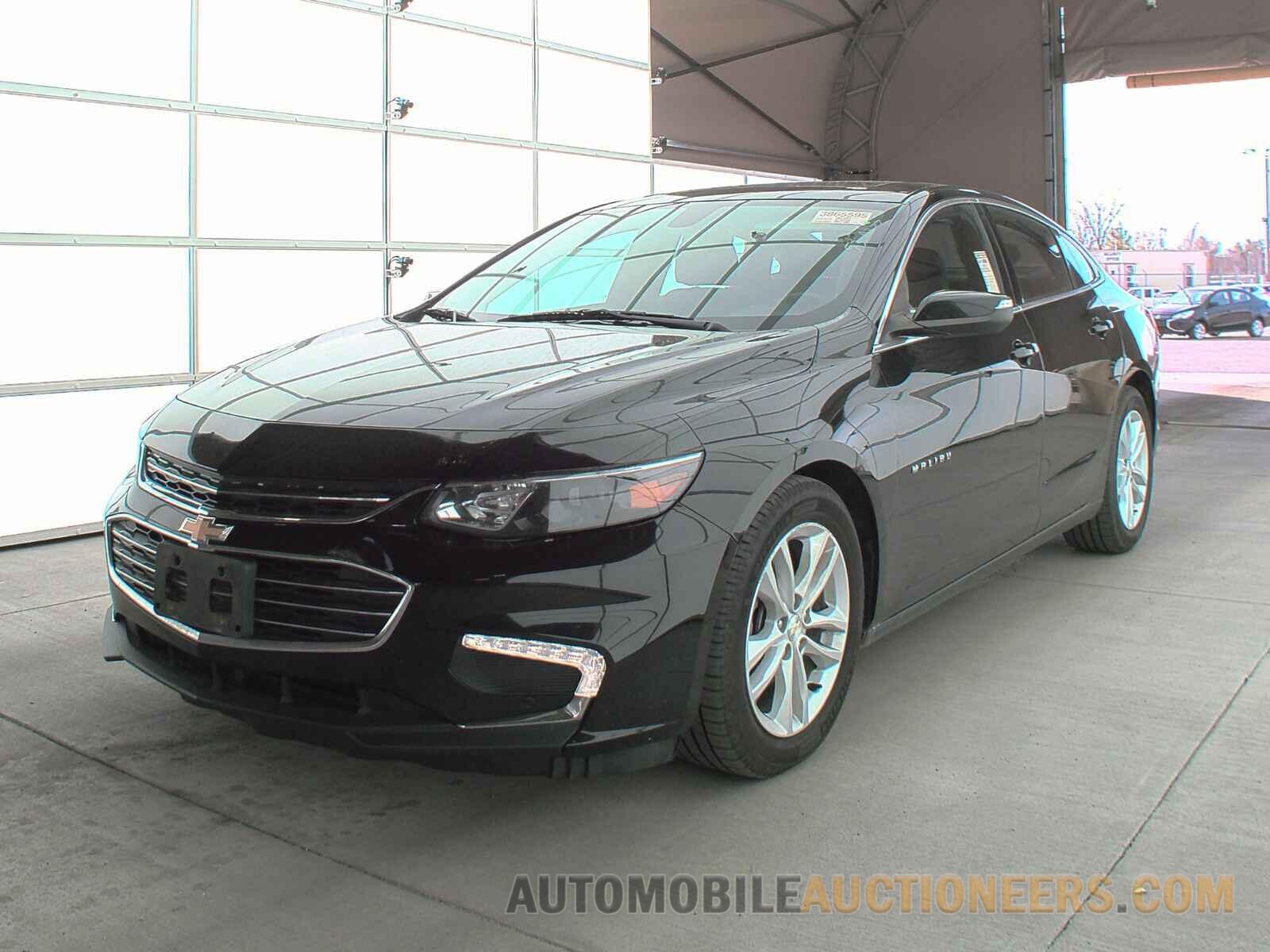 1G1ZD5ST8JF250920 Chevrolet Malibu LT 2018