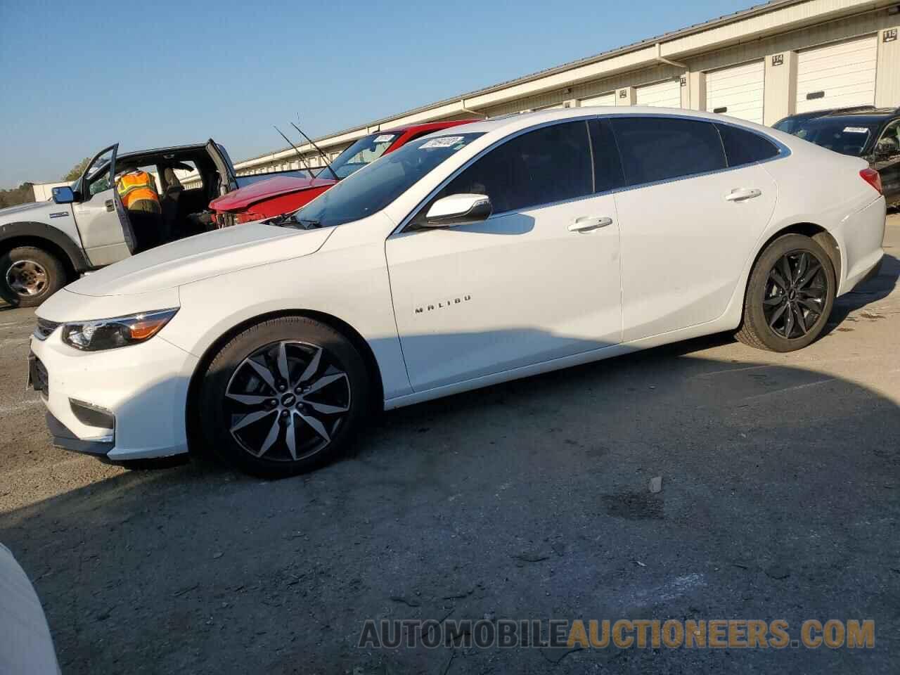 1G1ZD5ST8JF257317 CHEVROLET MALIBU 2018