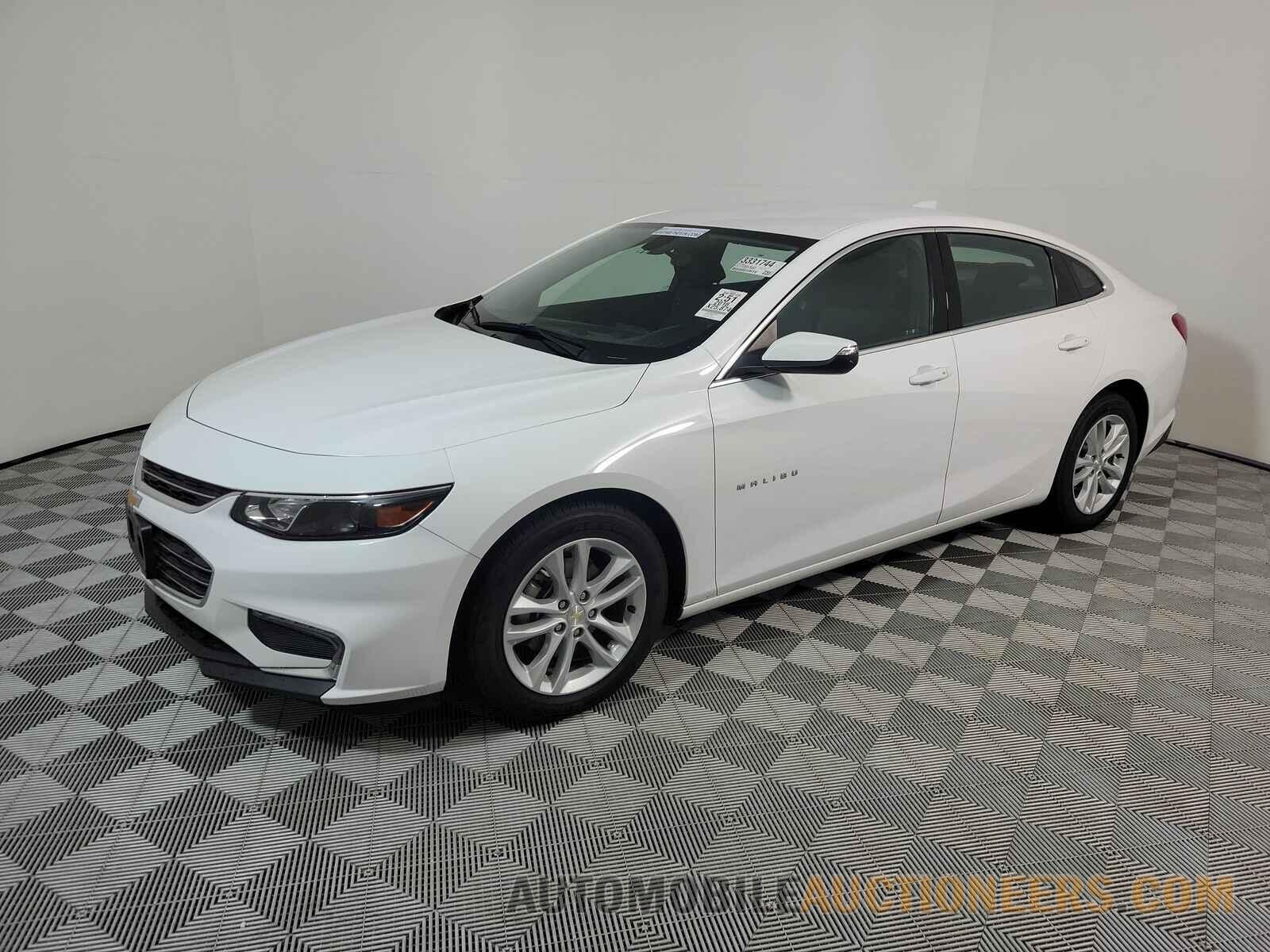 1G1ZD5ST8JF263604 Chevrolet Malibu 2018