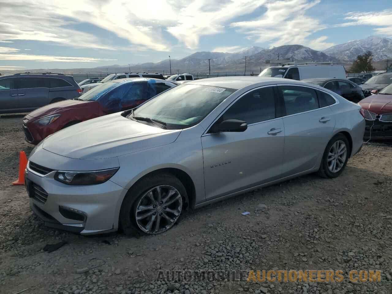 1G1ZD5ST8JF272058 CHEVROLET MALIBU 2018