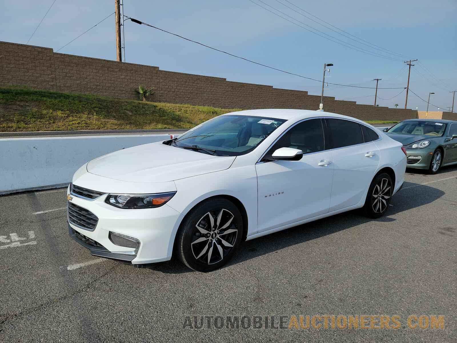 1G1ZD5ST8JF288891 Chevrolet Malibu LT 2018