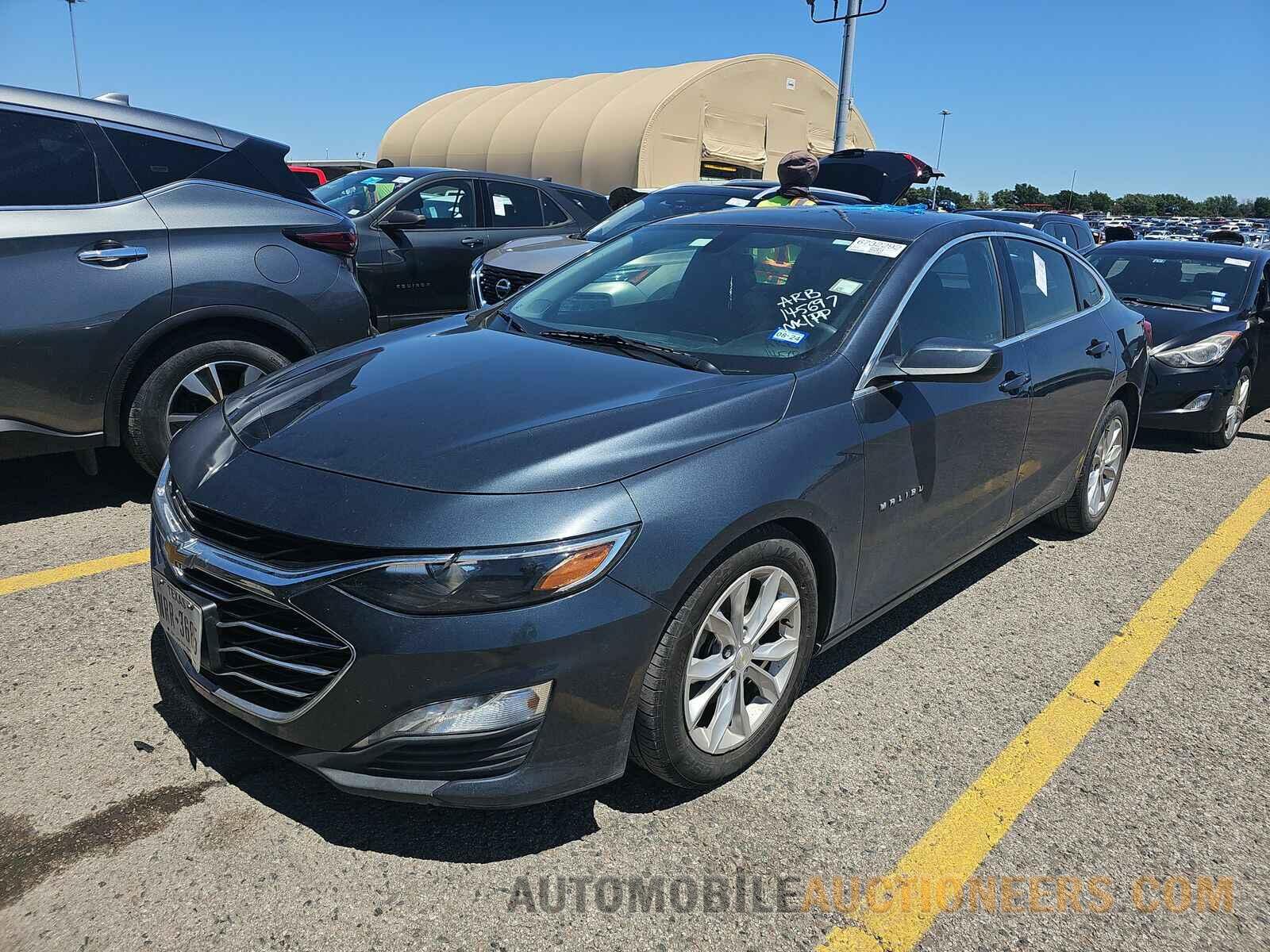 1G1ZD5ST8KF145697 Chevrolet Malibu LT 2019