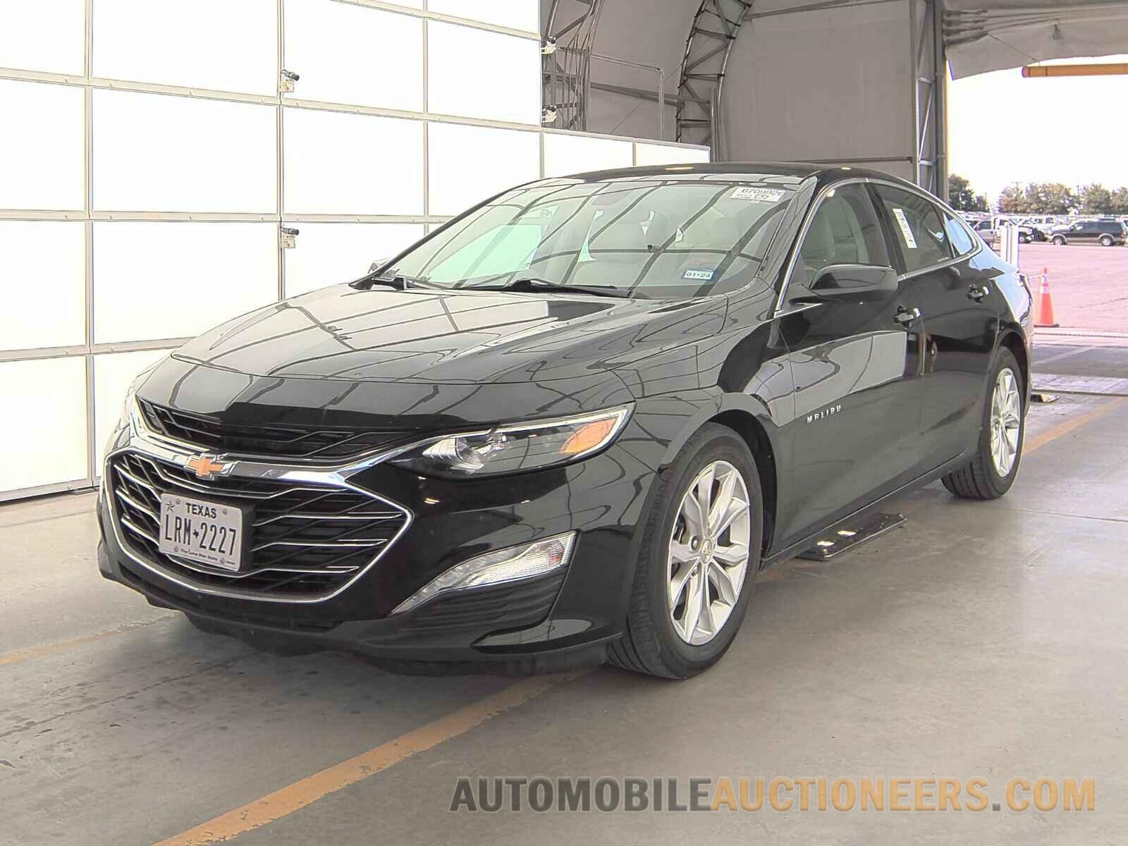 1G1ZD5ST8KF158577 Chevrolet Malibu LT 2019