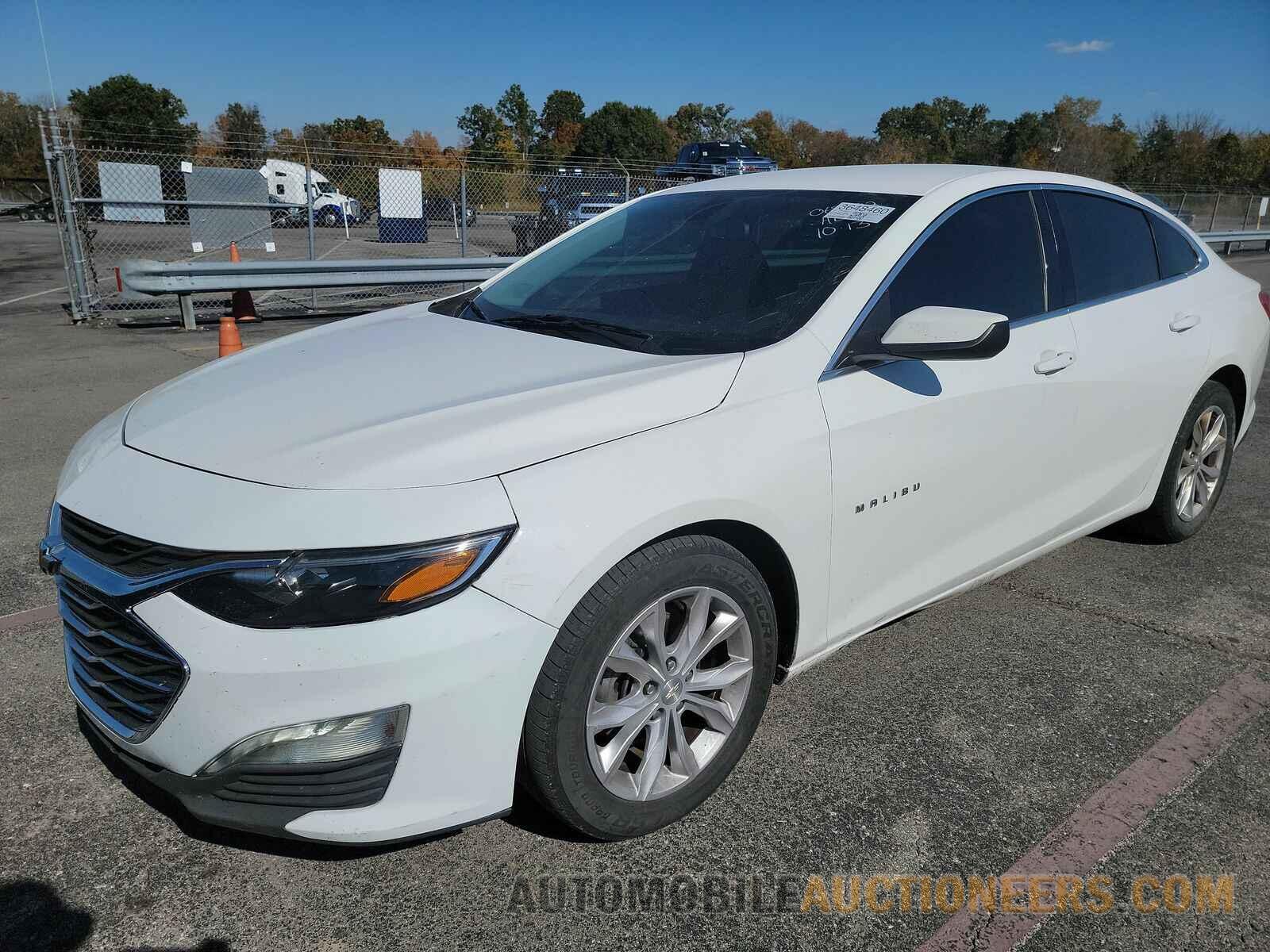 1G1ZD5ST8LF068802 Chevrolet Malibu LT 2020