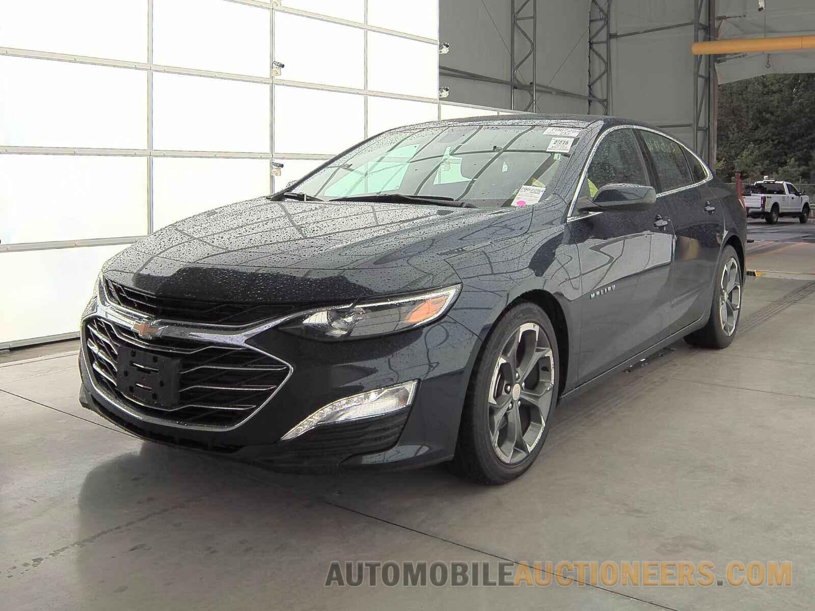 1G1ZD5ST8NF154940 Chevrolet Malibu LT 2022