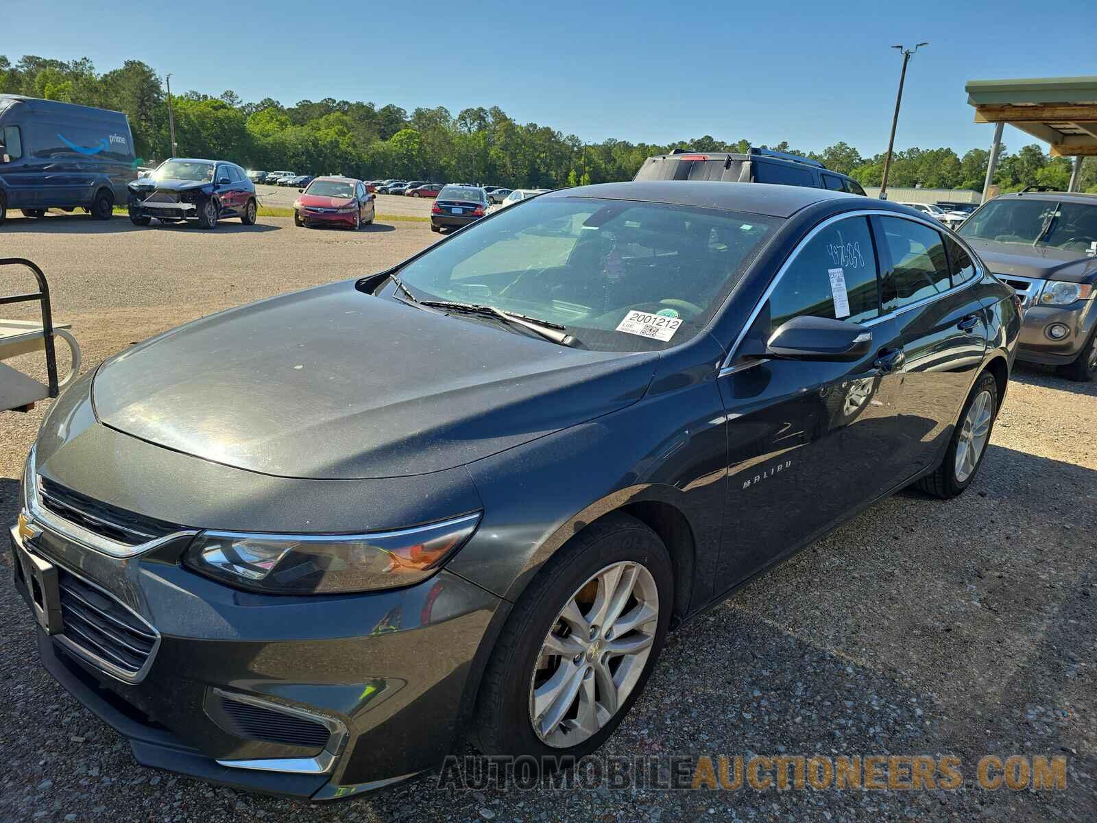 1G1ZD5ST9JF143603 Chevrolet Malibu LT 2018