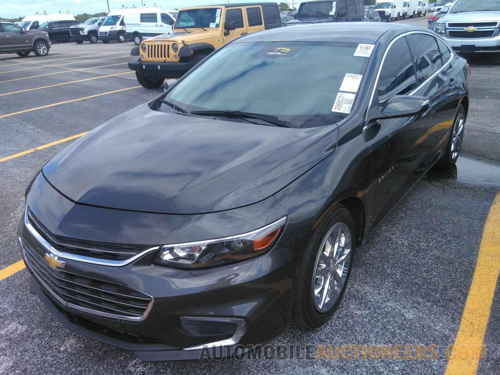 1G1ZD5ST9JF257732 Chevrolet Malibu 2018