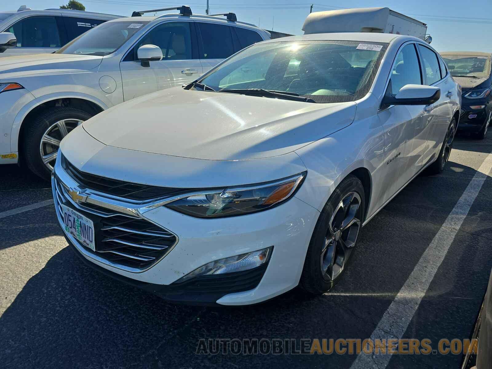 1G1ZD5ST9NF140769 Chevrolet Malibu LT 2022